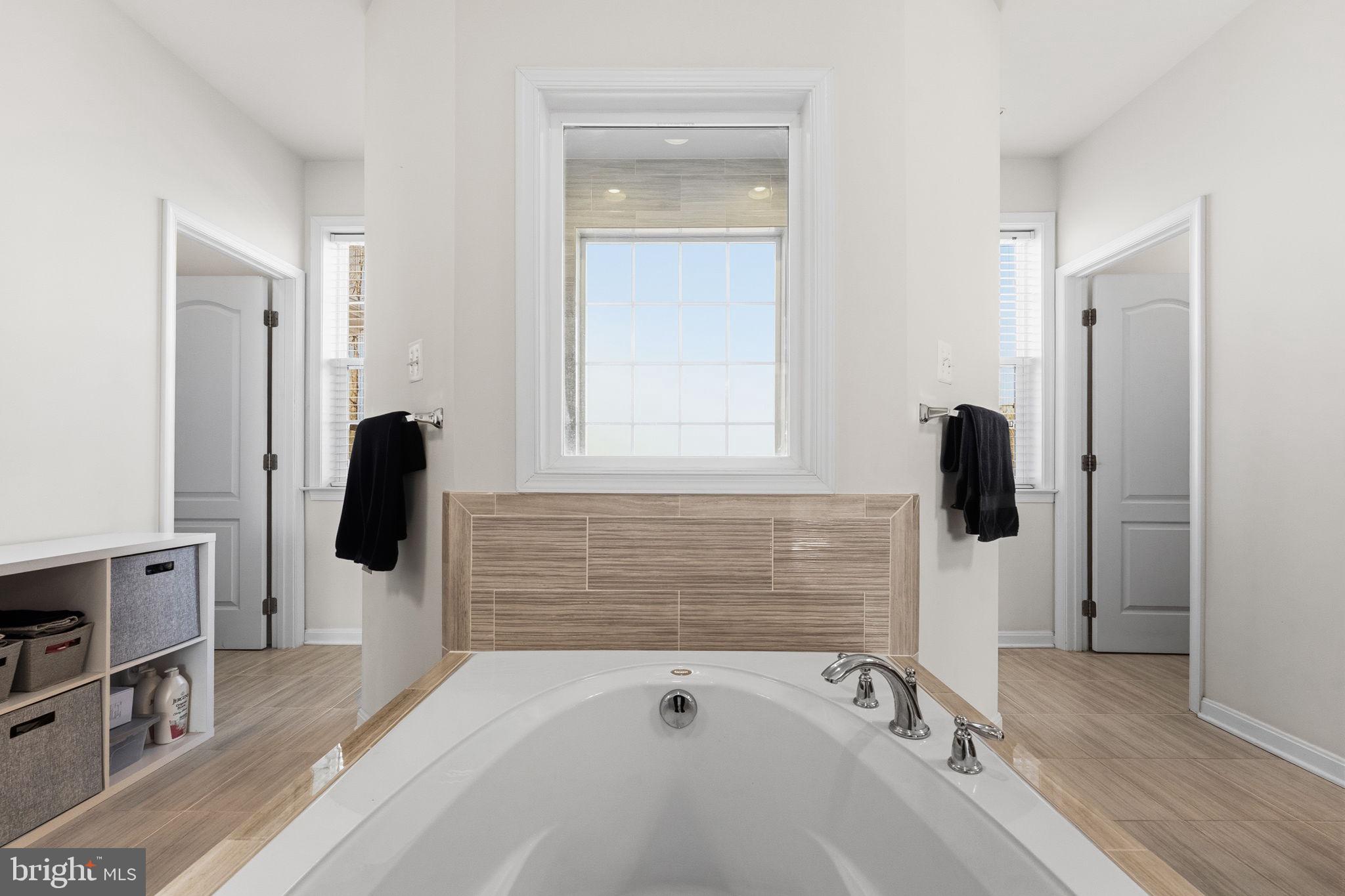 HOLMEHURST - Residential