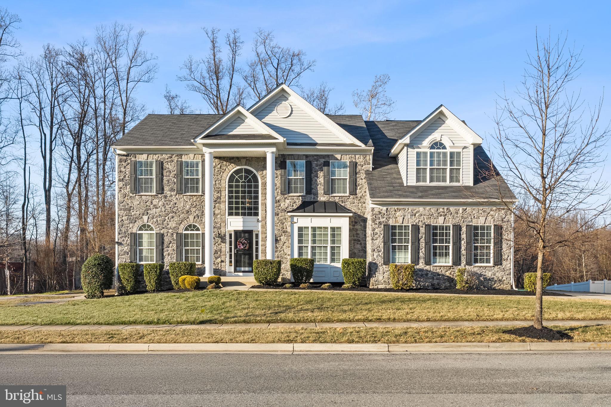 HOLMEHURST - Residential