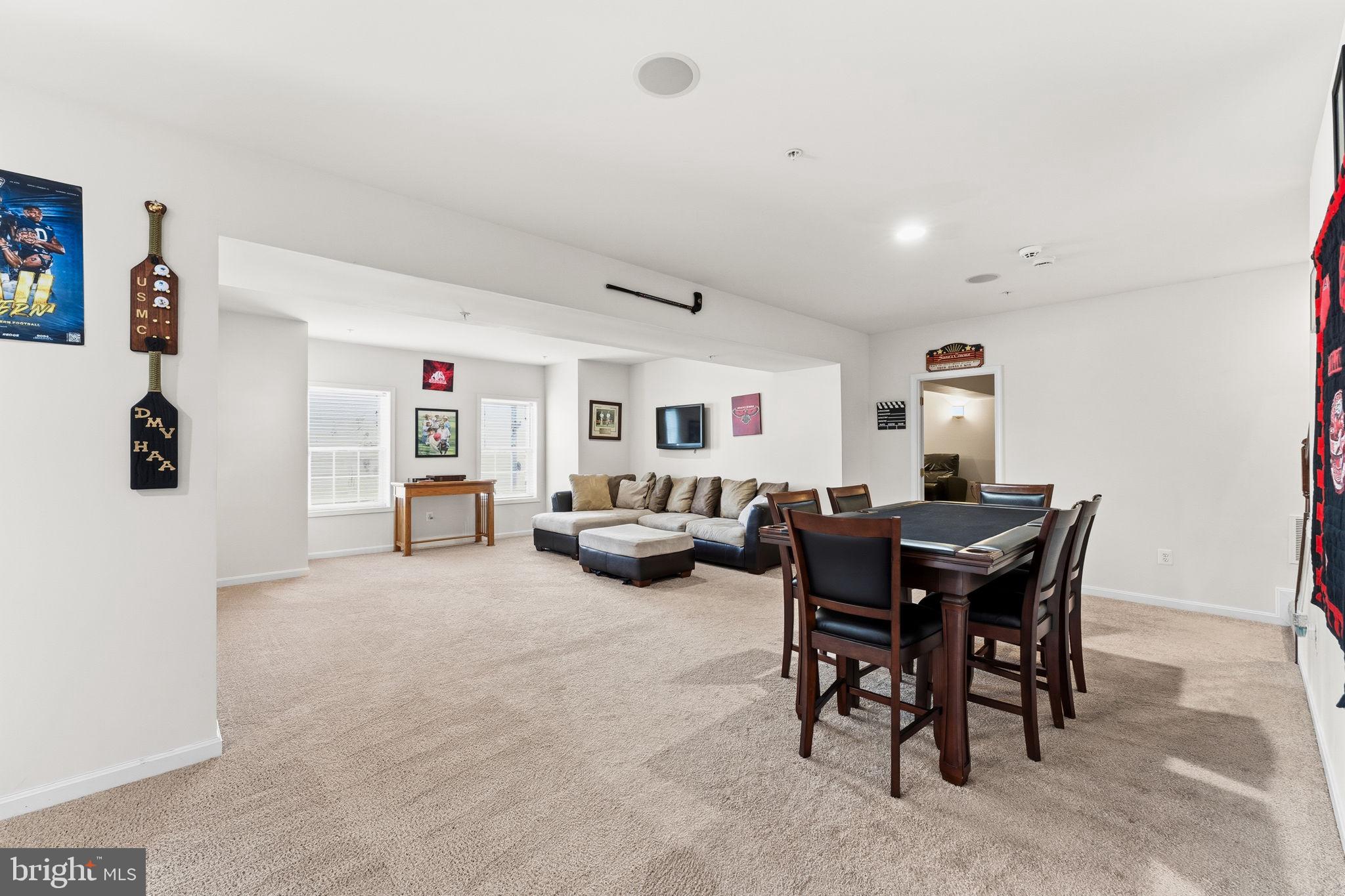 HOLMEHURST - Residential