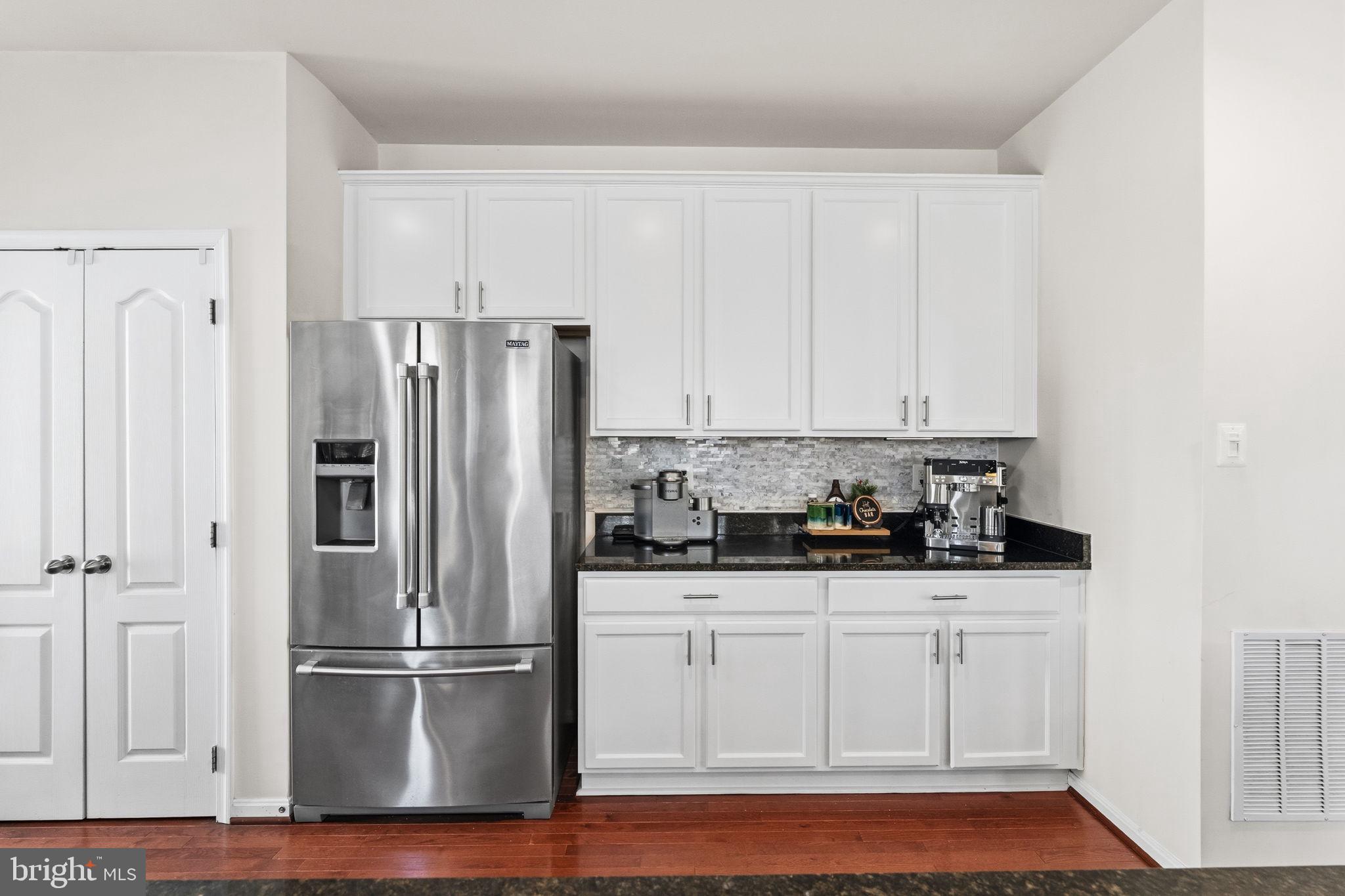 HOLMEHURST - Residential