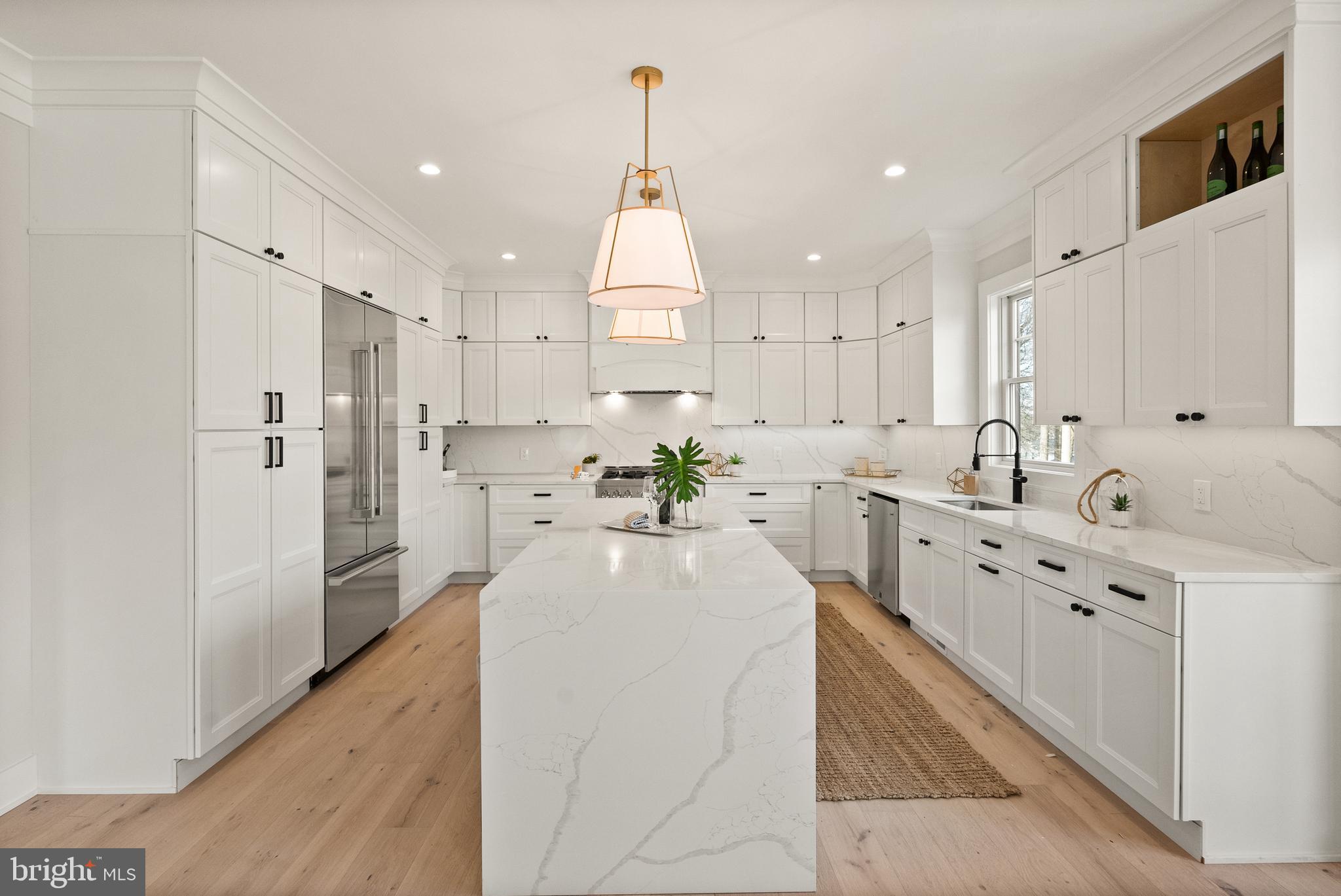 STRATTON WOODS - Residential