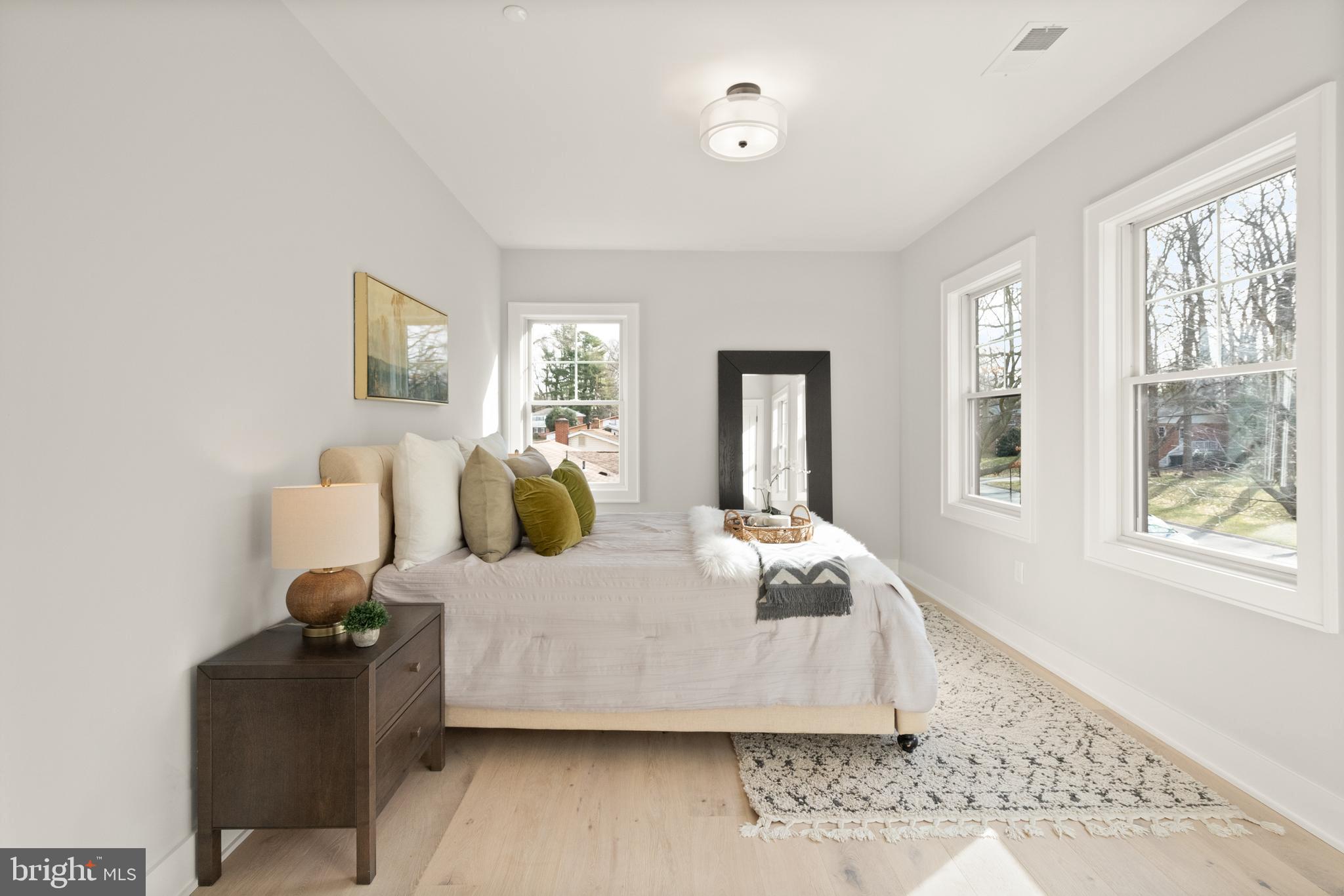 STRATTON WOODS - Residential