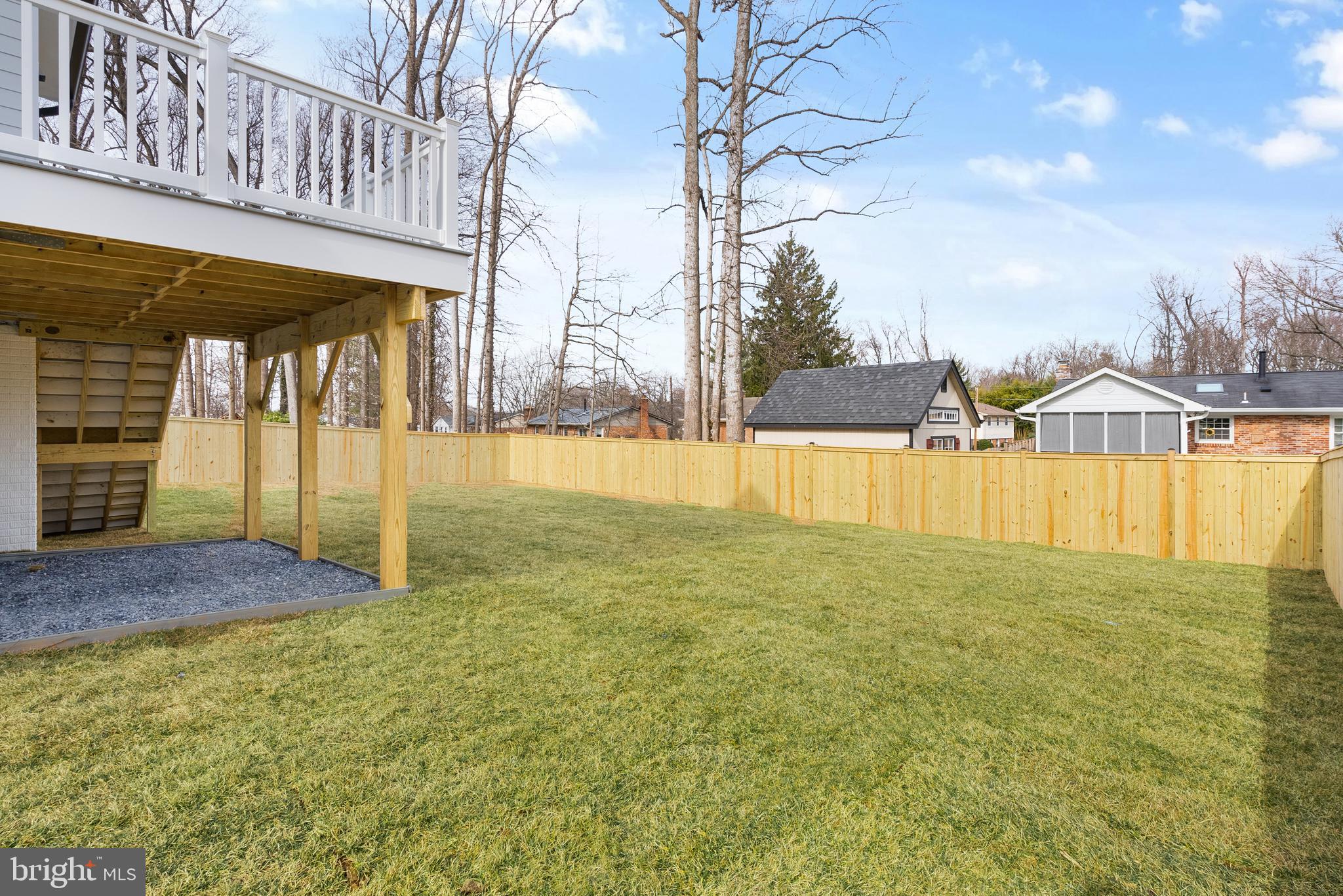 STRATTON WOODS - Residential