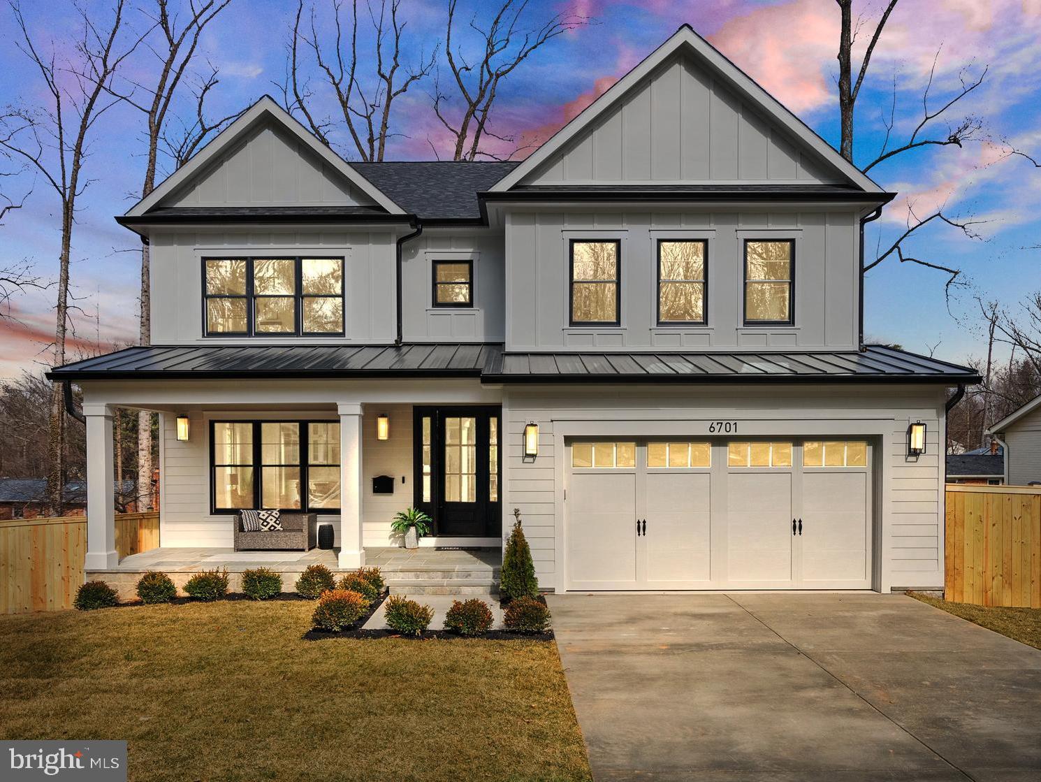 STRATTON WOODS - Residential