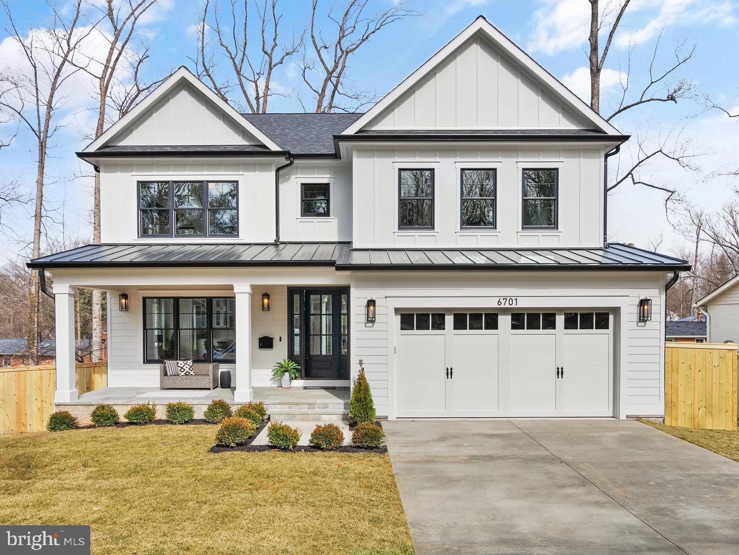 STRATTON WOODS - Residential