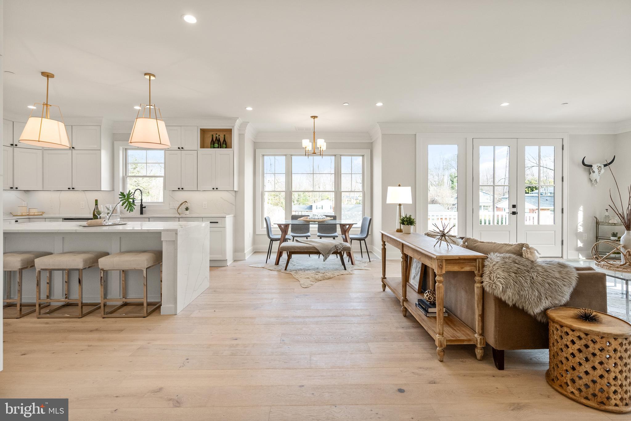 STRATTON WOODS - Residential