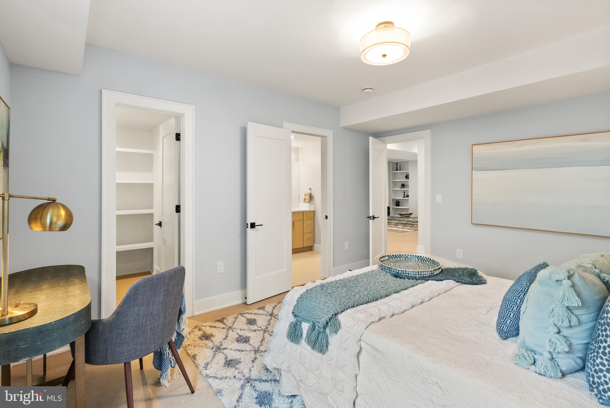 STRATTON WOODS - Residential