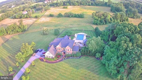 Photo of 42865 Travelers Lane, LEESBURG, VA 20176 (MLS # VALO2135244)