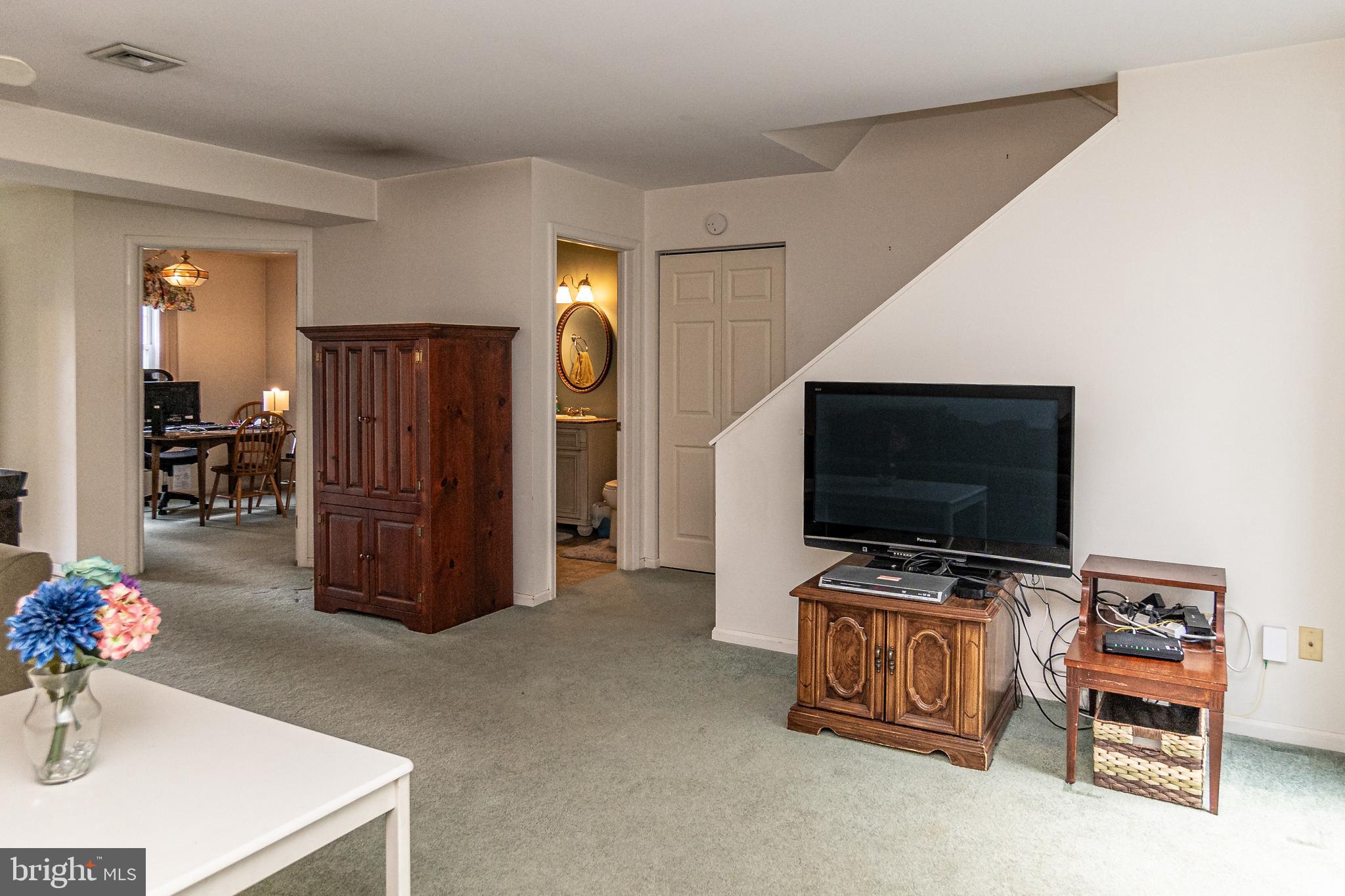 FOXCROFT - Residential