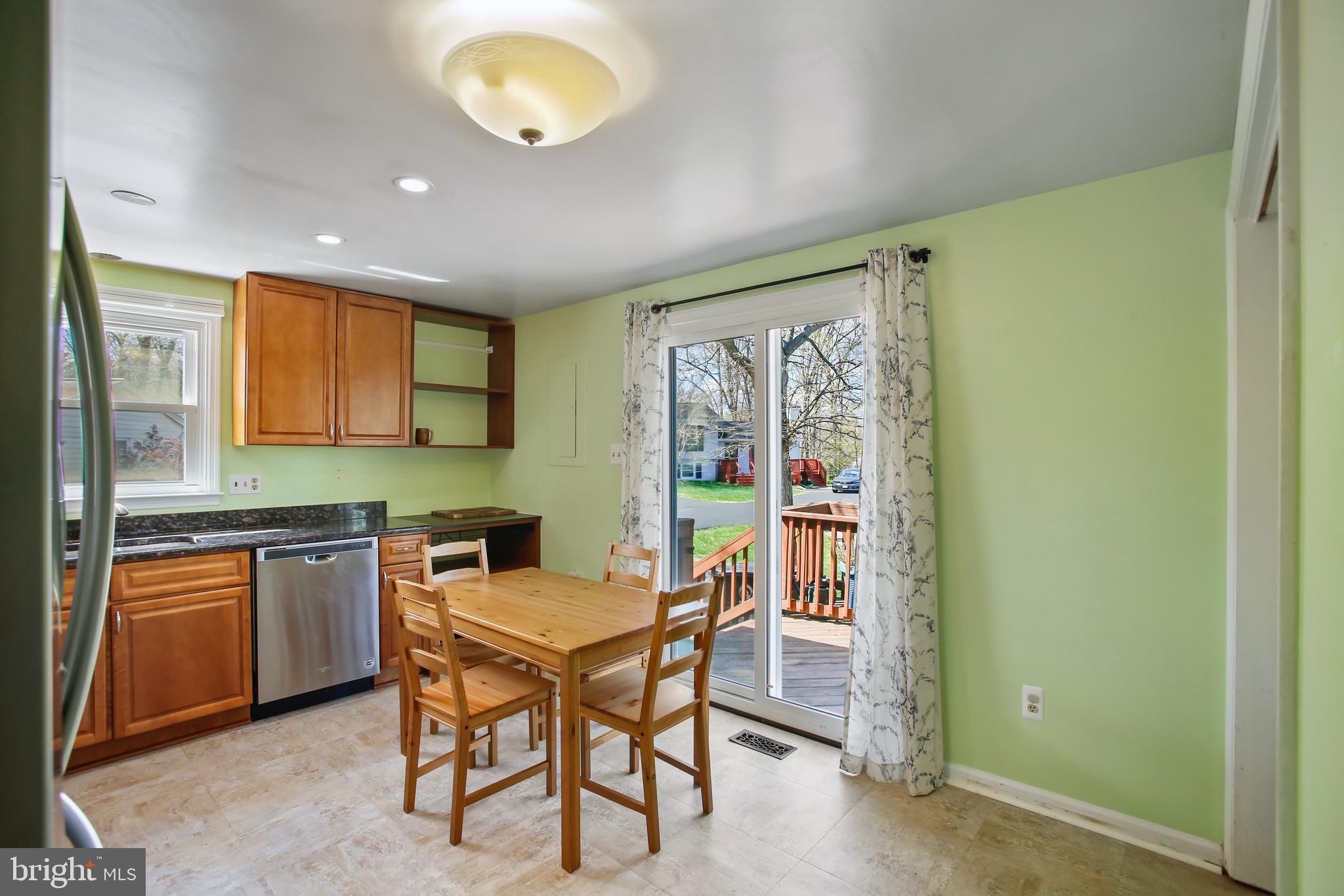 SILVER OAKS - Residential