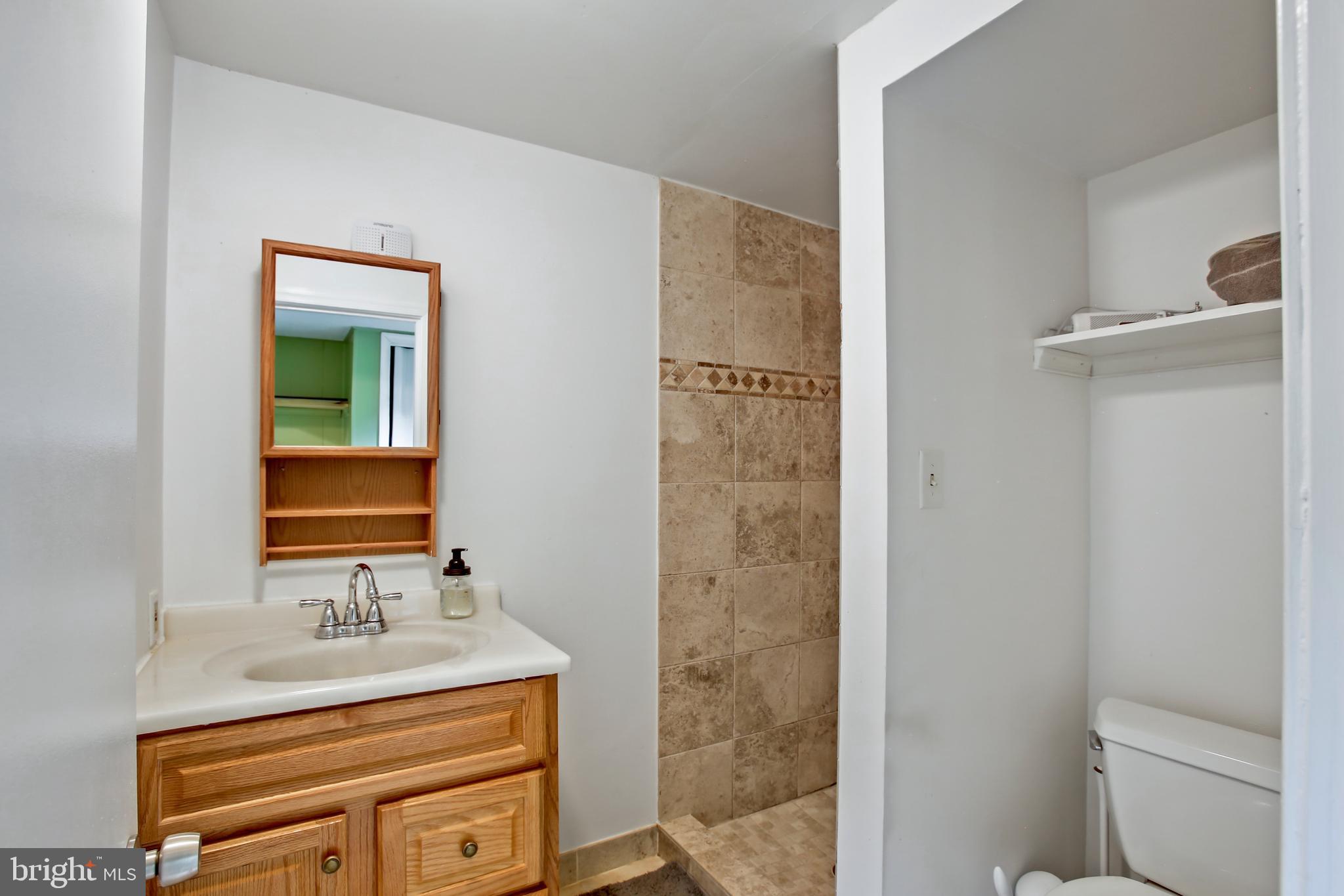 SILVER OAKS - Residential