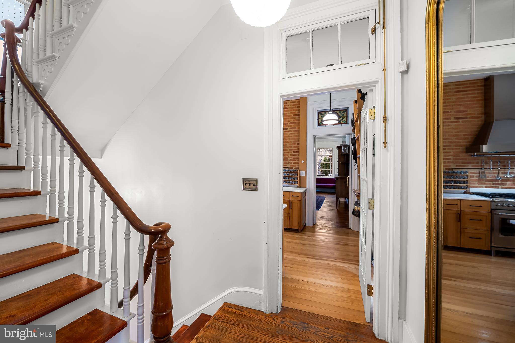 MOUNT VERNON PLACE HISTORIC DISTRICT - Residential