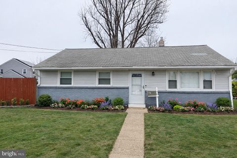 463 COLONIAL ROAD BELLMAWR NJ 08031