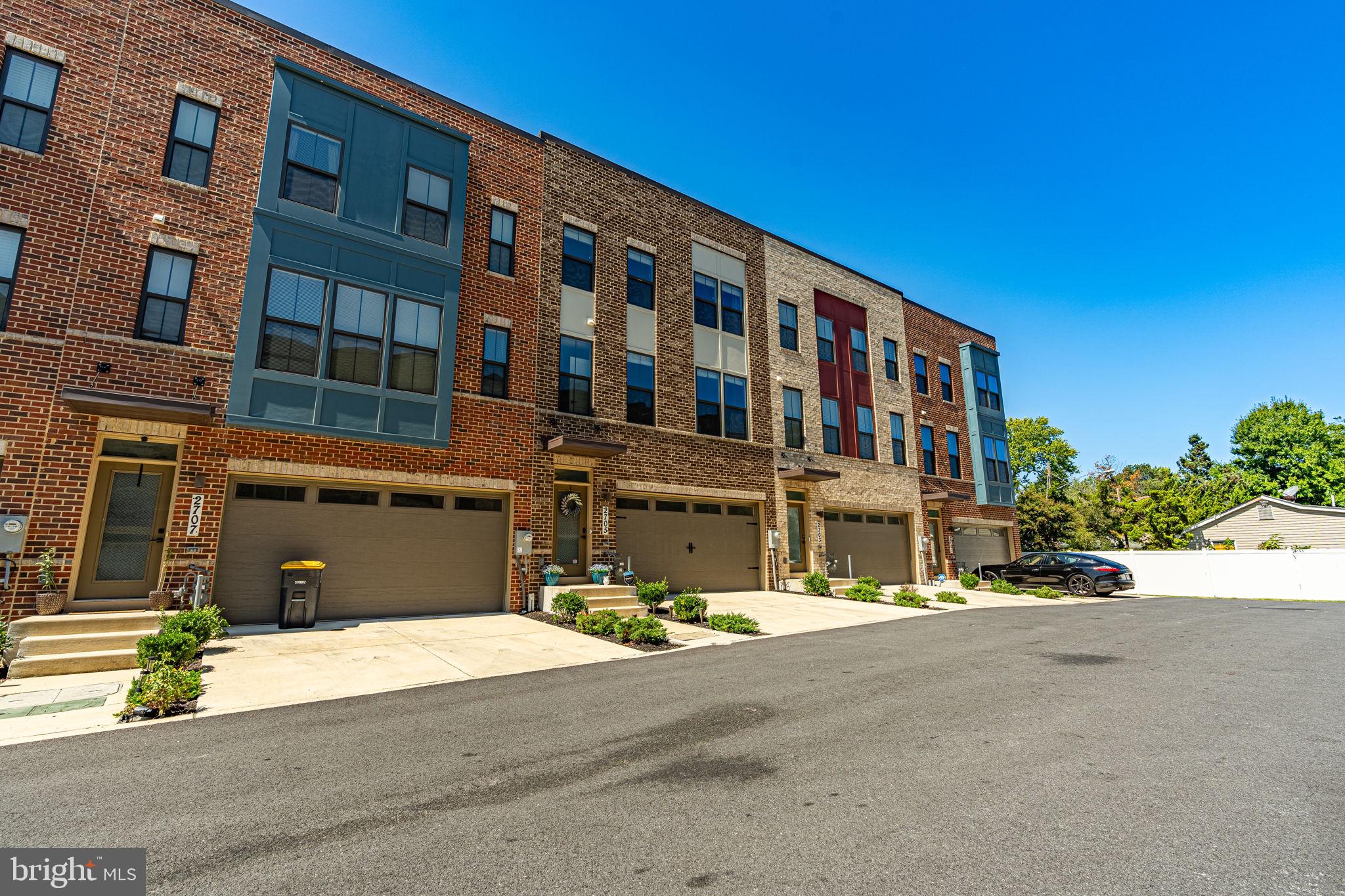 2705 EVANSGREEN DRIVE