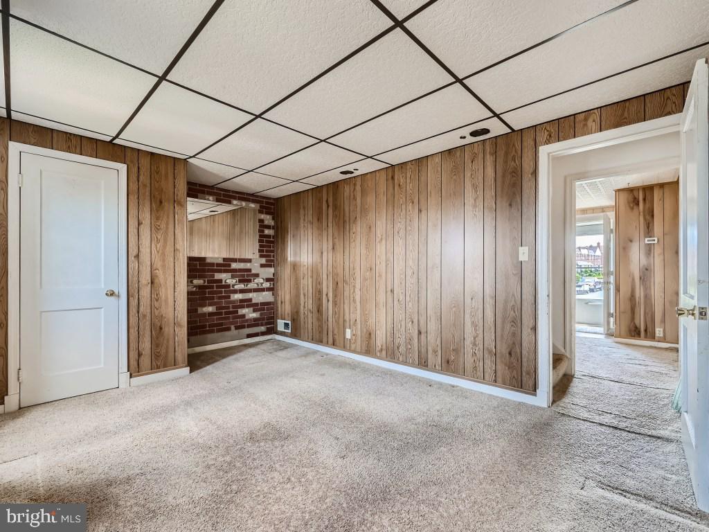 MOUNTAIN FARMS - Residential