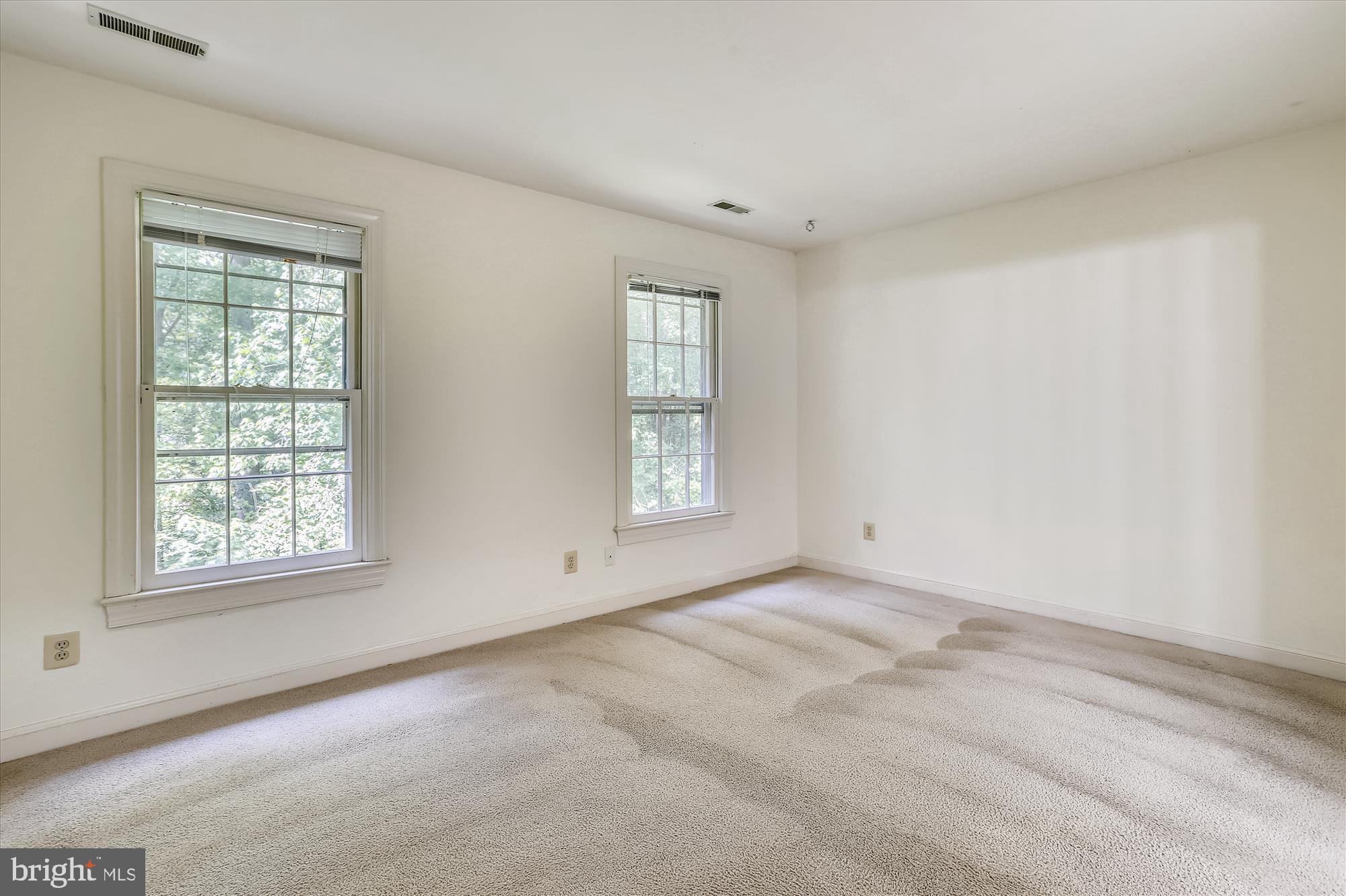 RIVERS EDGE - Residential Lease