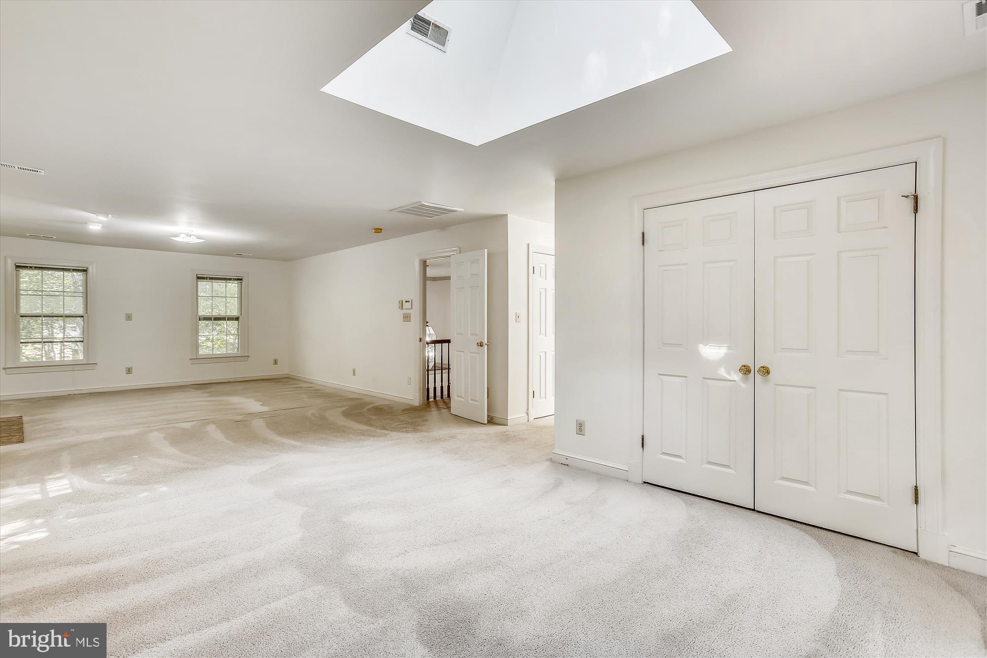 RIVERS EDGE - Residential Lease