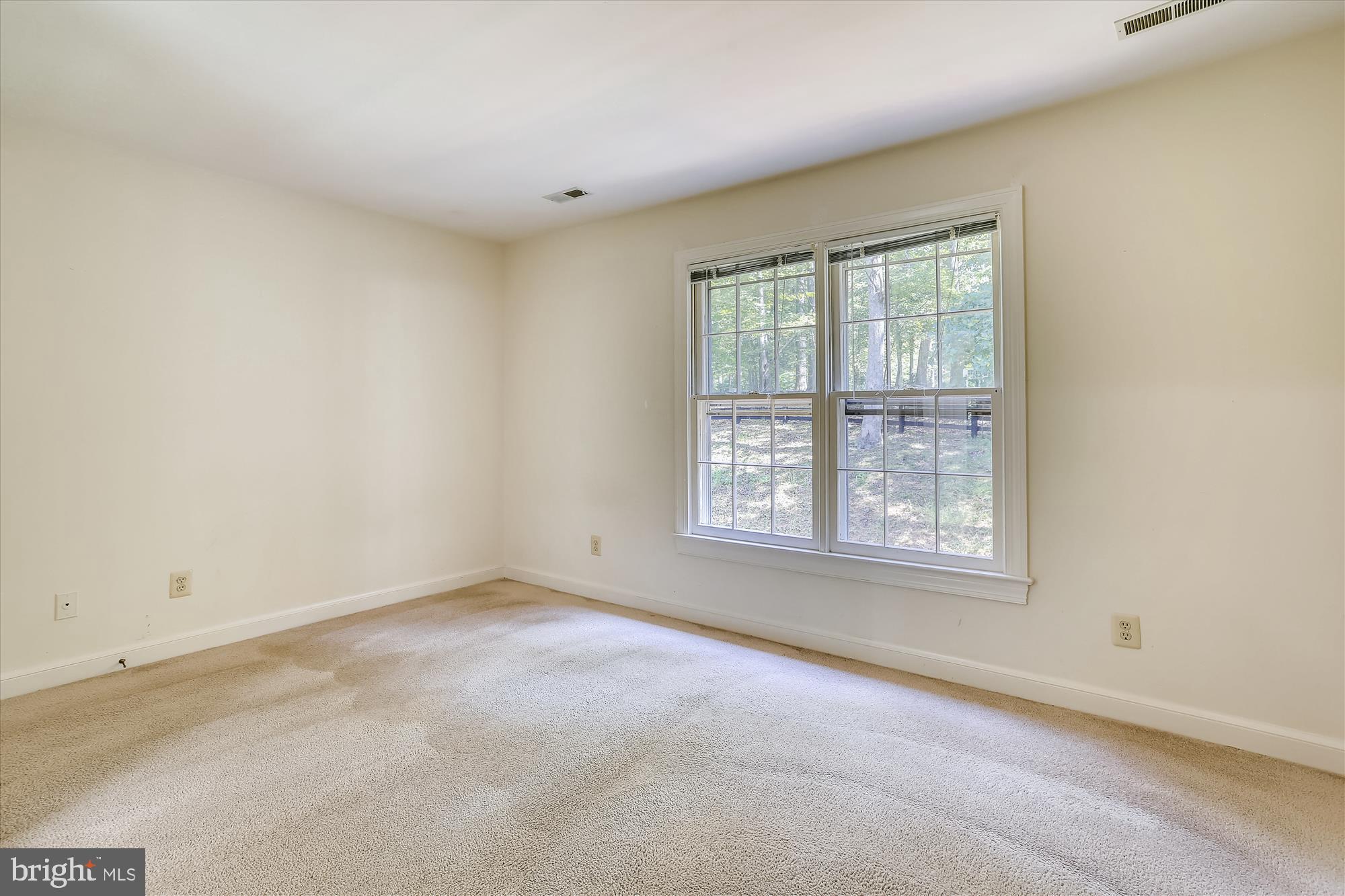 RIVERS EDGE - Residential Lease