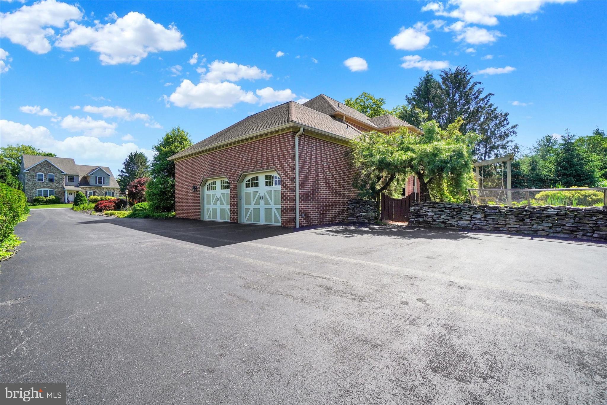 2547 HEPPLEWHITE DRIVE