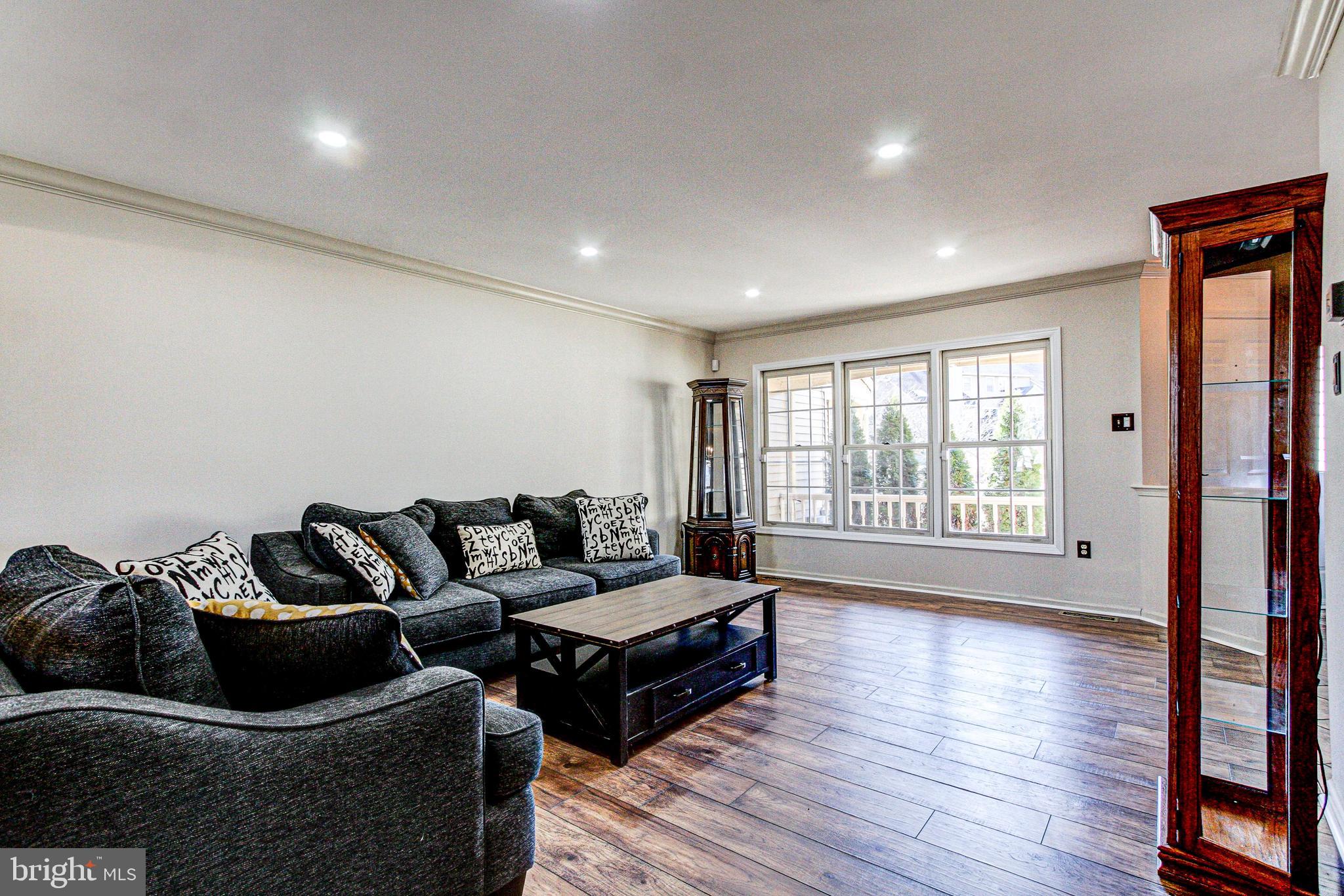 GWYNEDALE - Residential