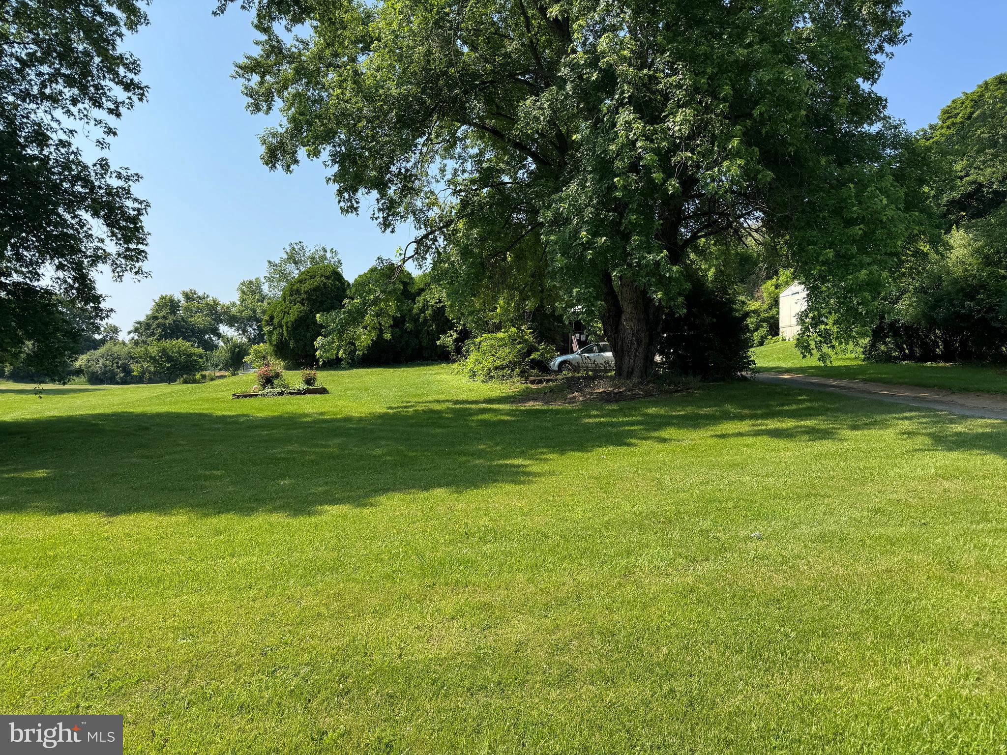 TRACT 11 BIG POOL ROAD 12083