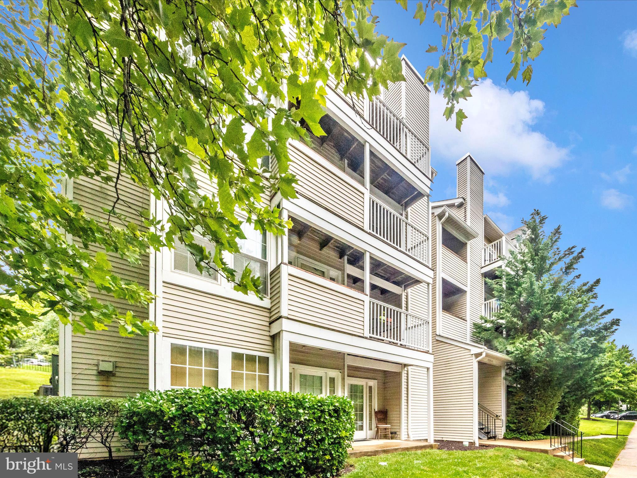 ELKRIDGE TOWN CENTER - Residential