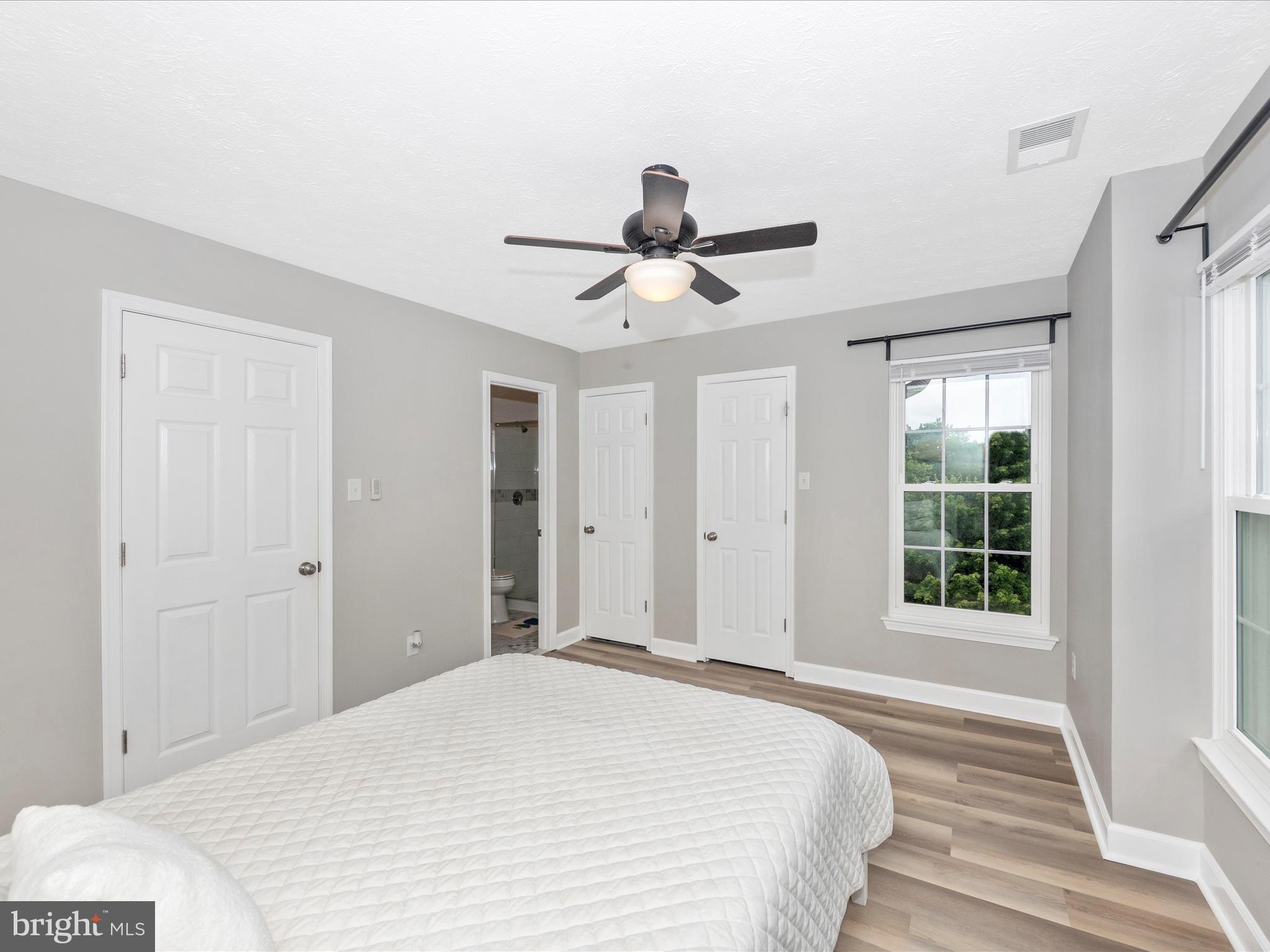 ELKRIDGE TOWN CENTER - Residential