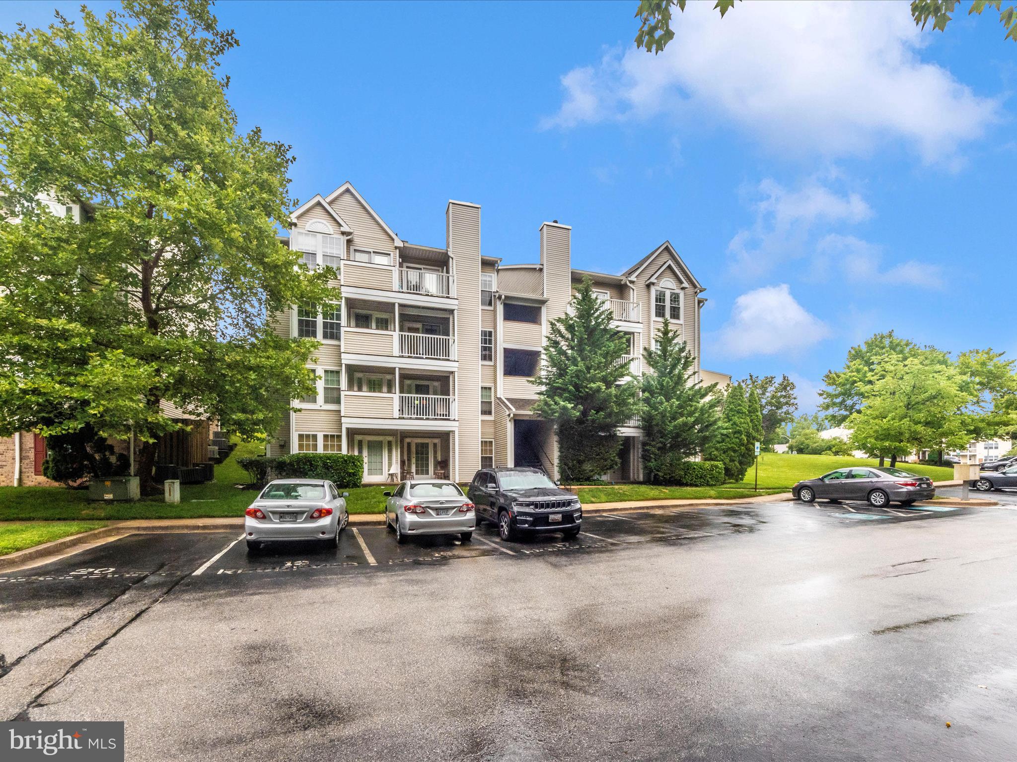 ELKRIDGE TOWN CENTER - Residential