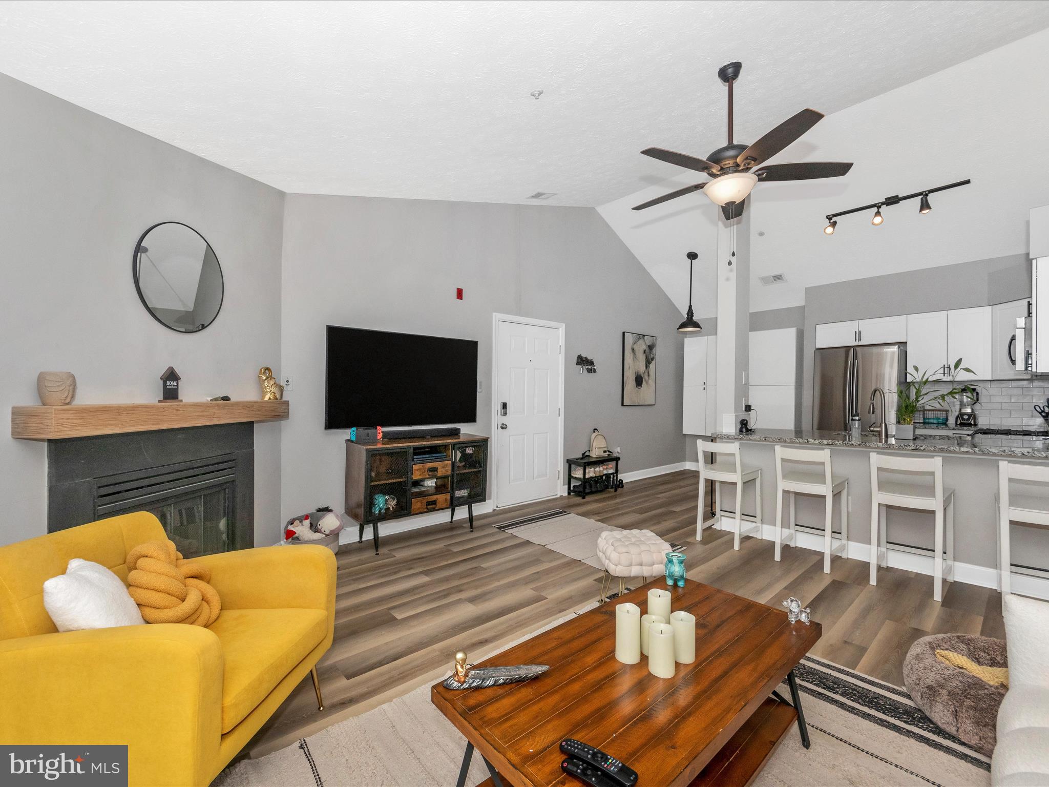 ELKRIDGE TOWN CENTER - Residential