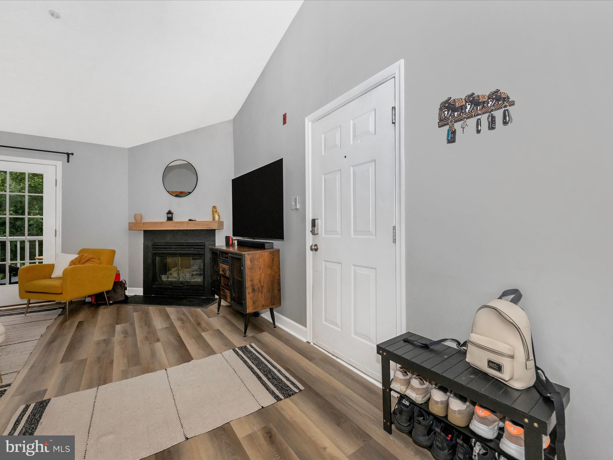 6300 BAYBERRY COURT 1112