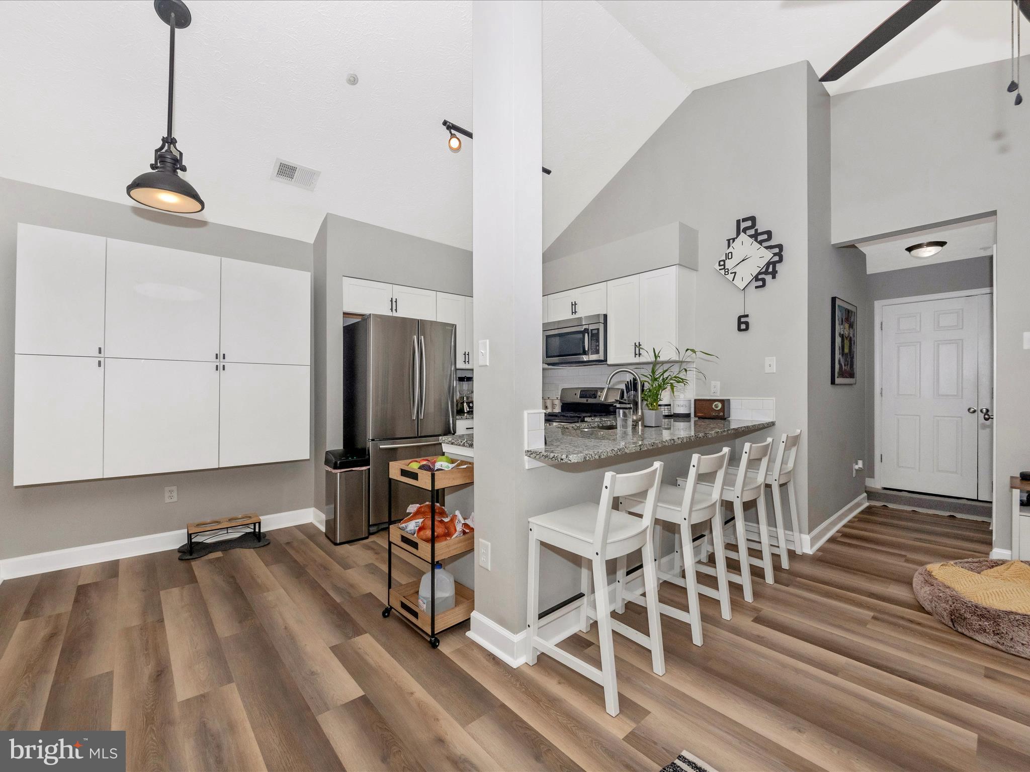 ELKRIDGE TOWN CENTER - Residential