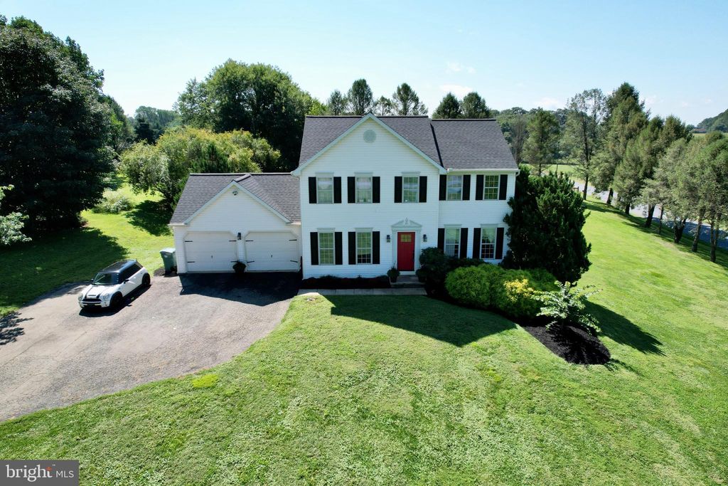 Photo of 312 Fox Hunt Drive, NOTTINGHAM, PA 19362 (MLS # PALA2075162)