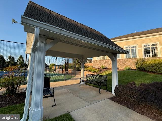 FALLS RUN - Residential