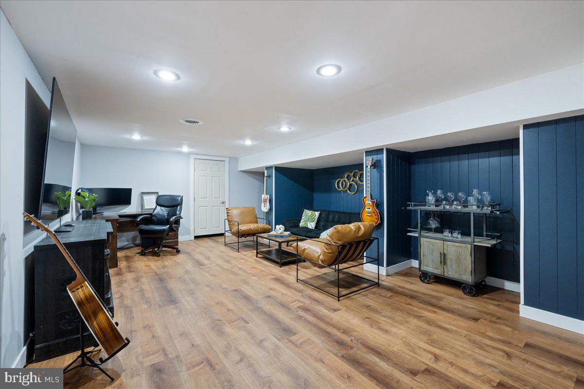 WOODLAND - Residential