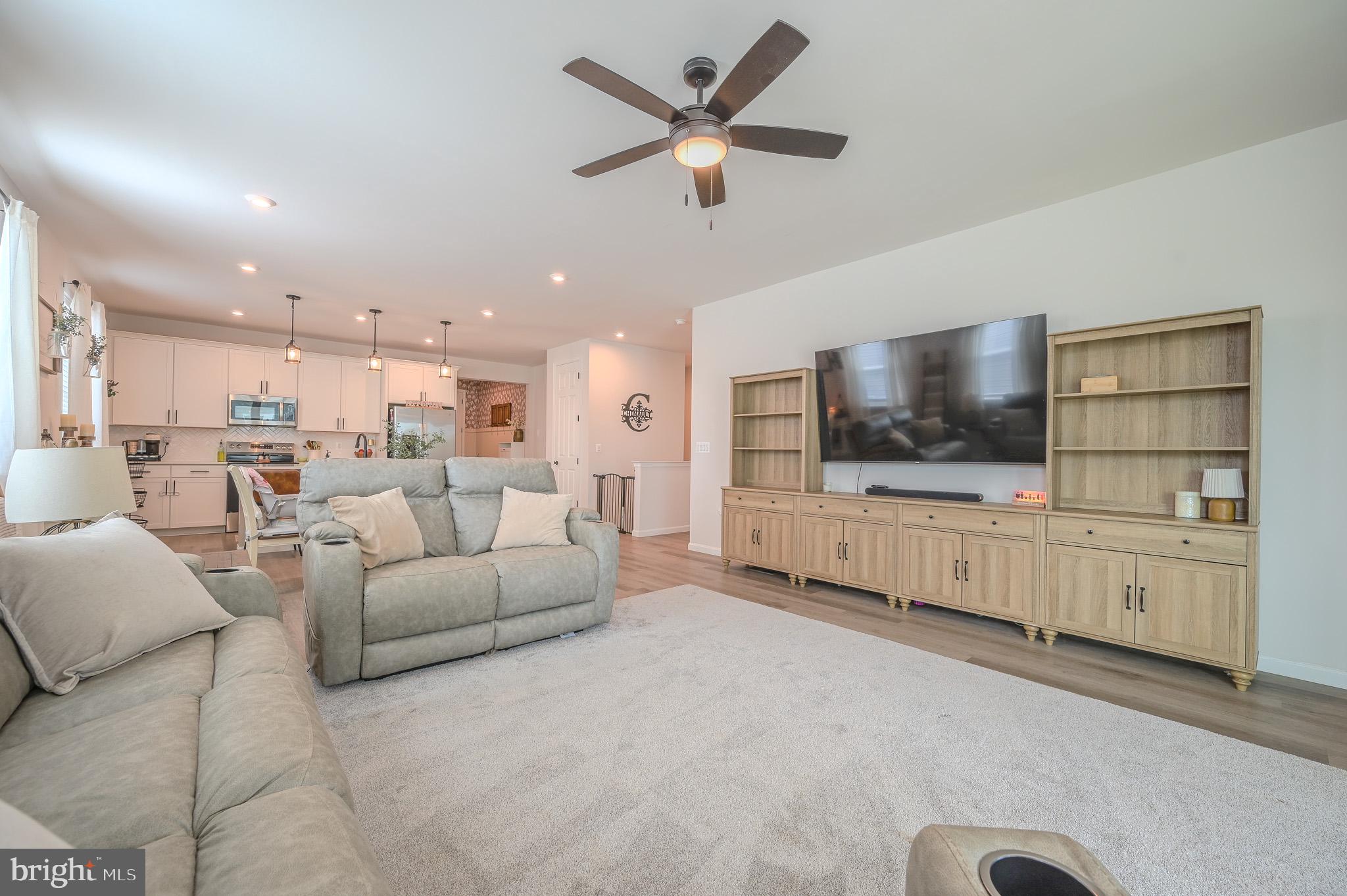 9138 ARCTIC FOX WAY 47