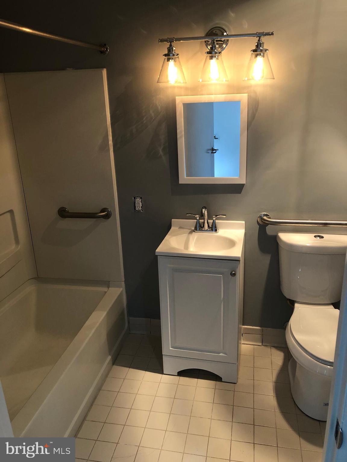 WILLOW WOOD - Residential Lease