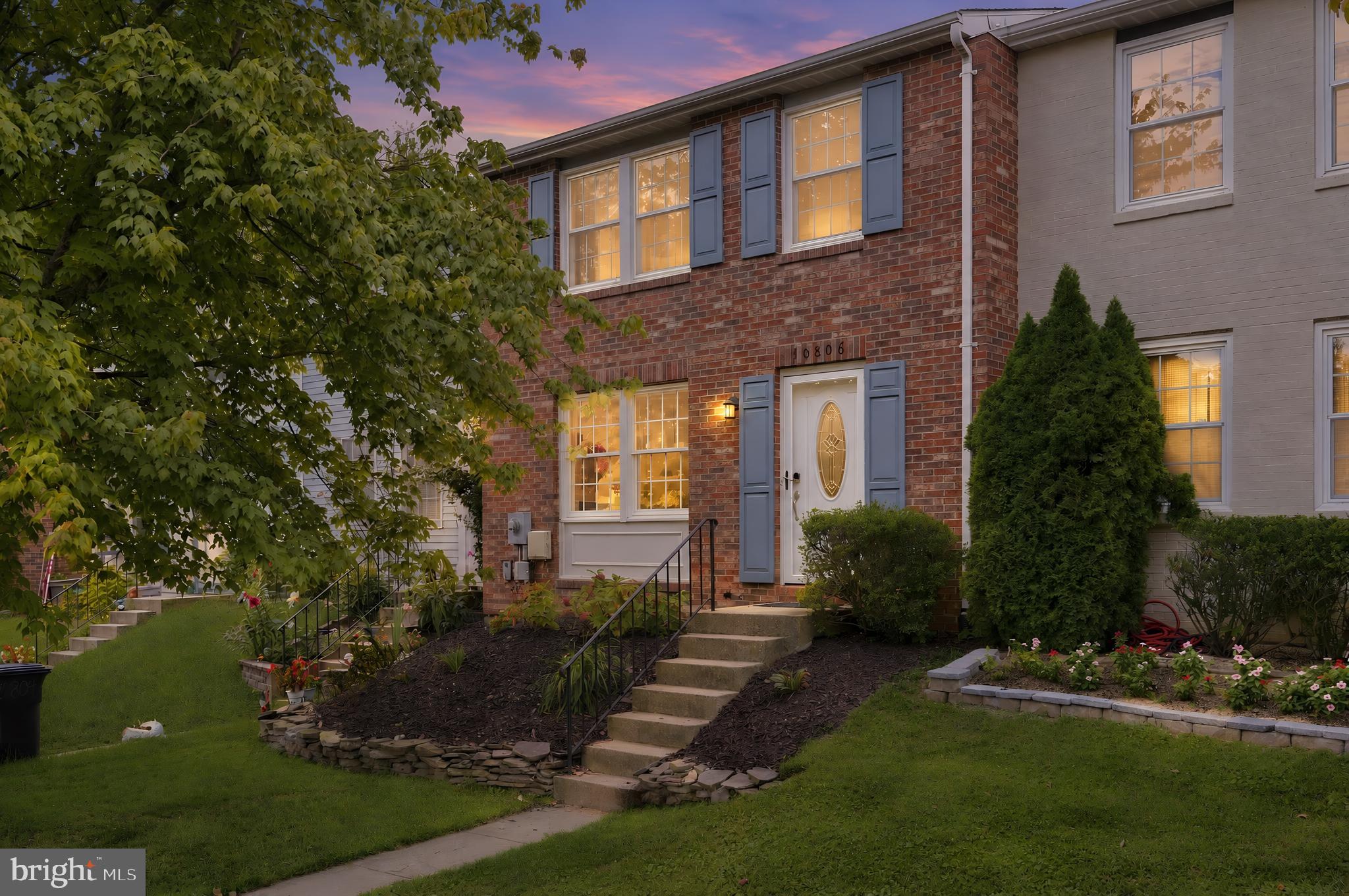 10806 SIR BARTON CIRCLE