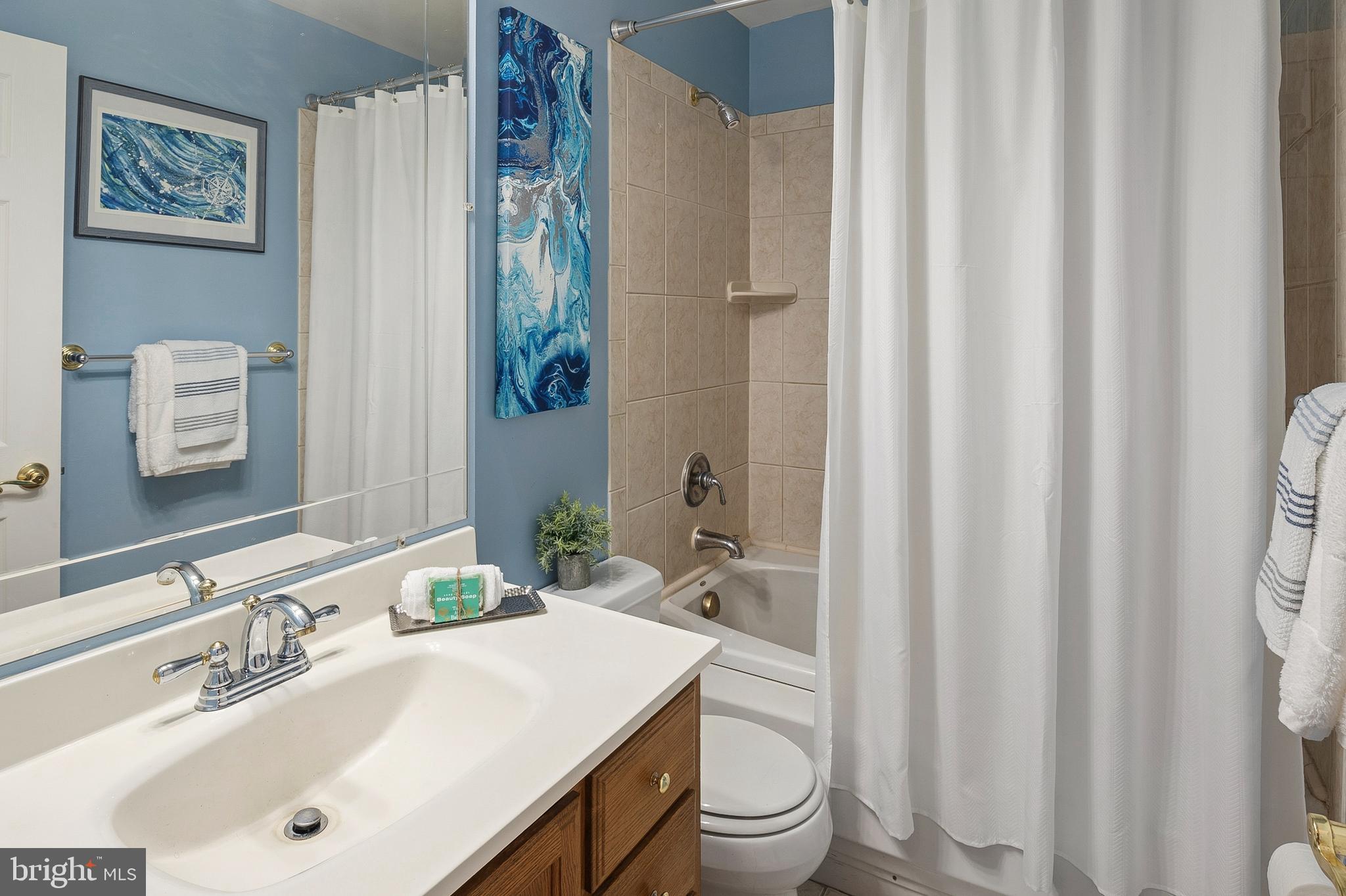 RIVERWOOD - Residential