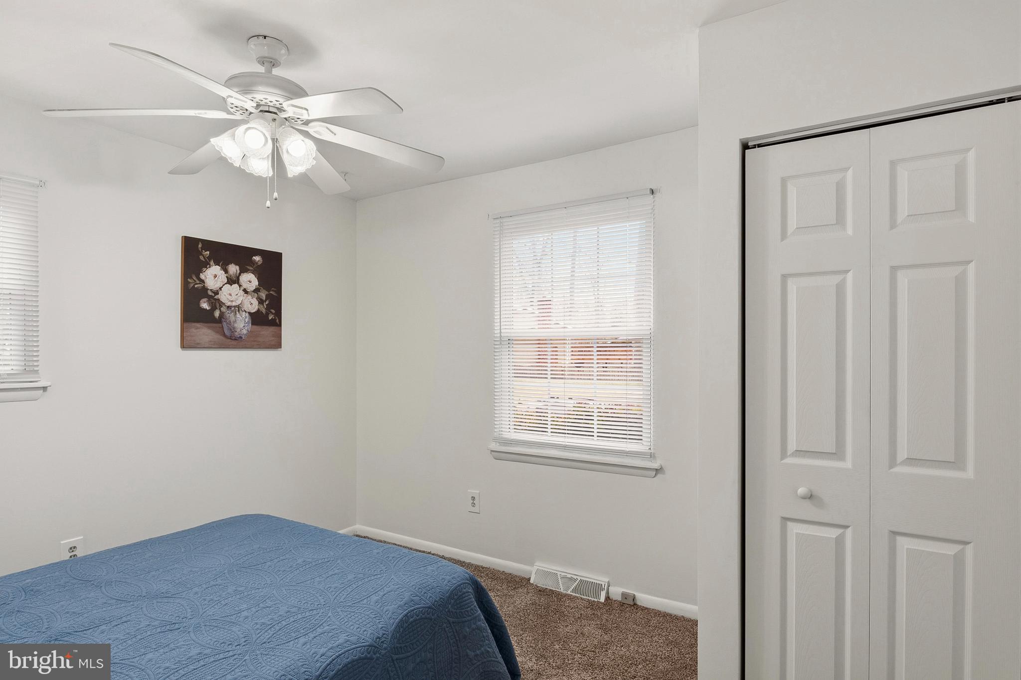 RIVERWOOD - Residential