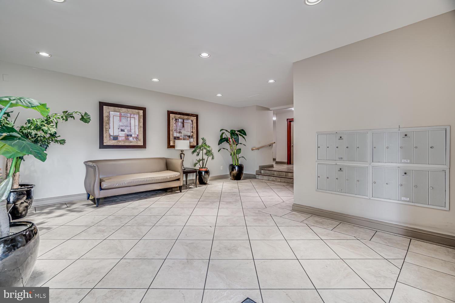 HYATTSVILLE - Residential Lease