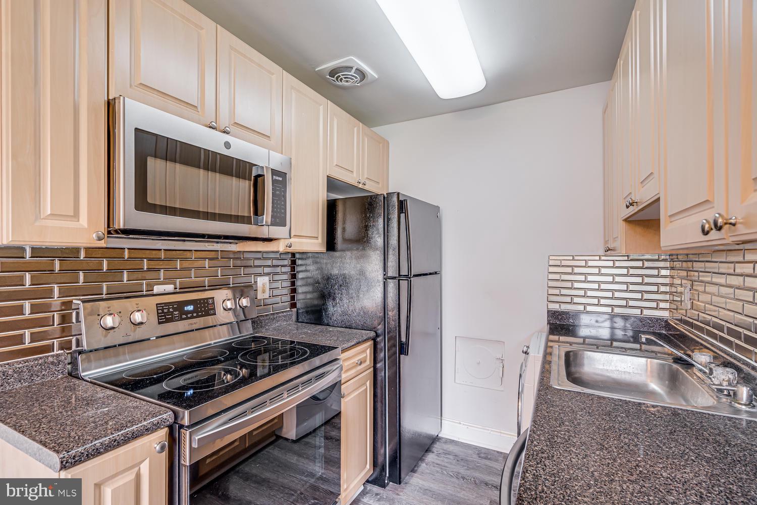 HYATTSVILLE - Residential Lease