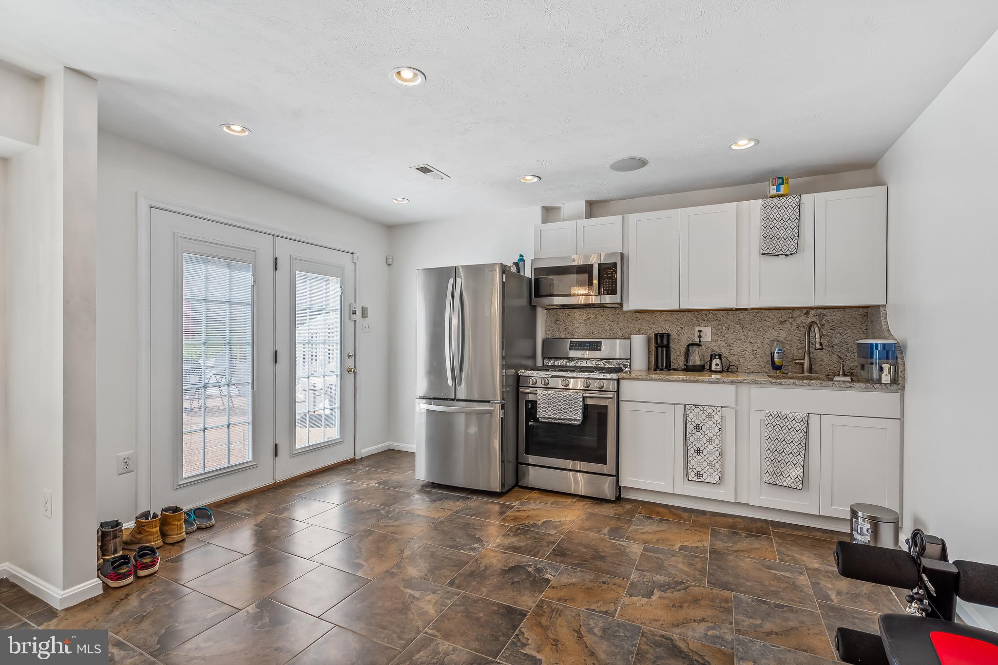 DALE CITY - Residential