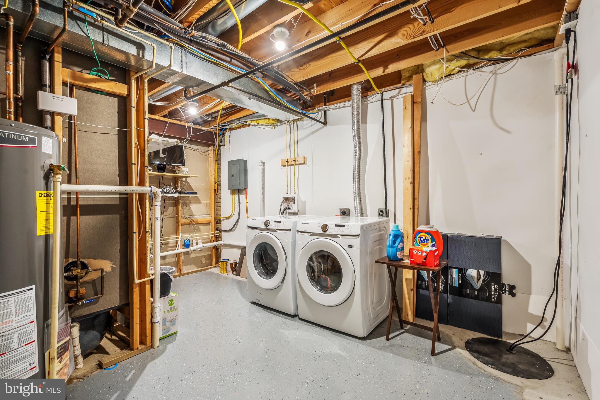 DALE CITY - Residential