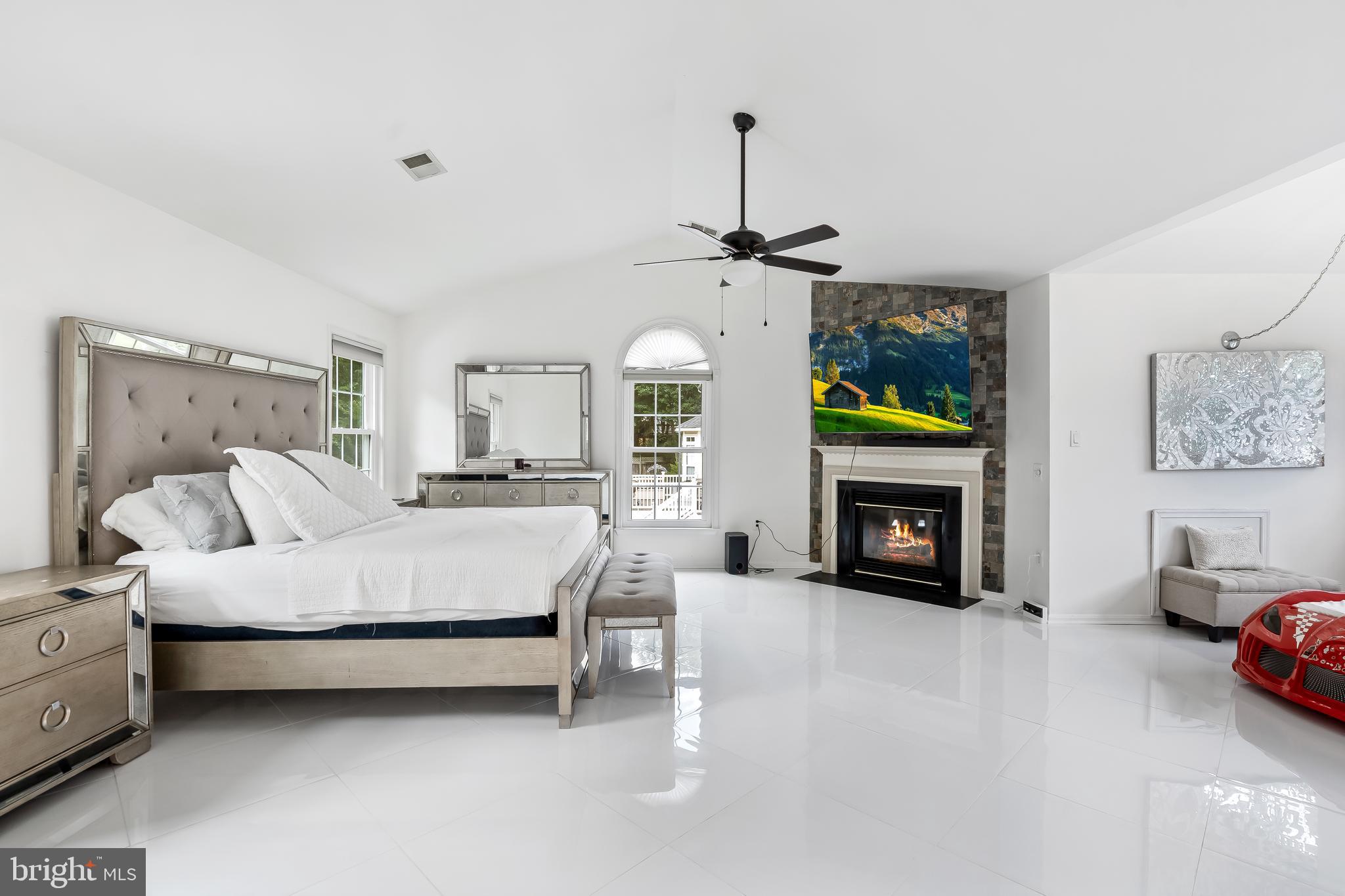 DALE CITY - Residential