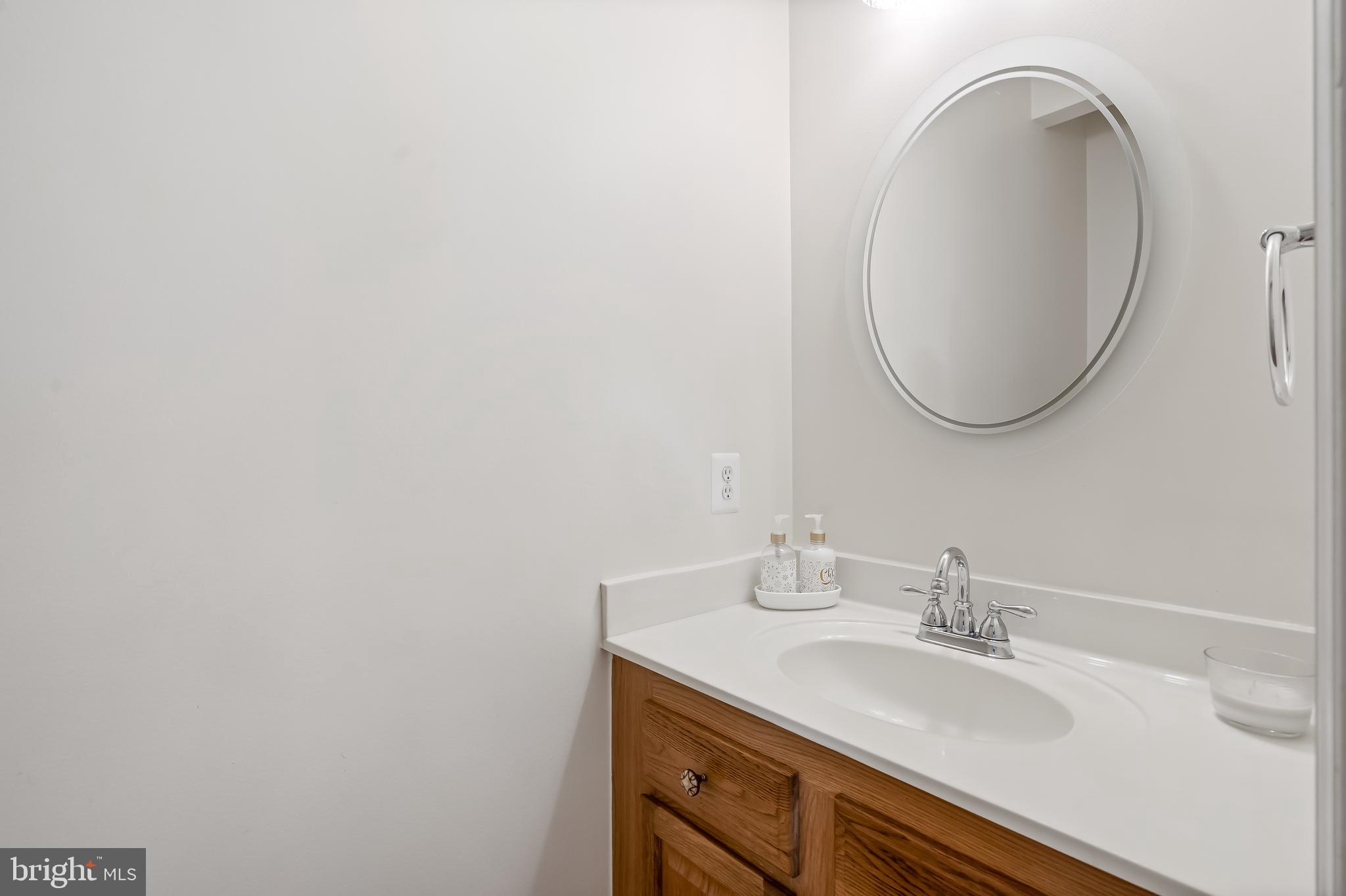 DALE CITY - Residential