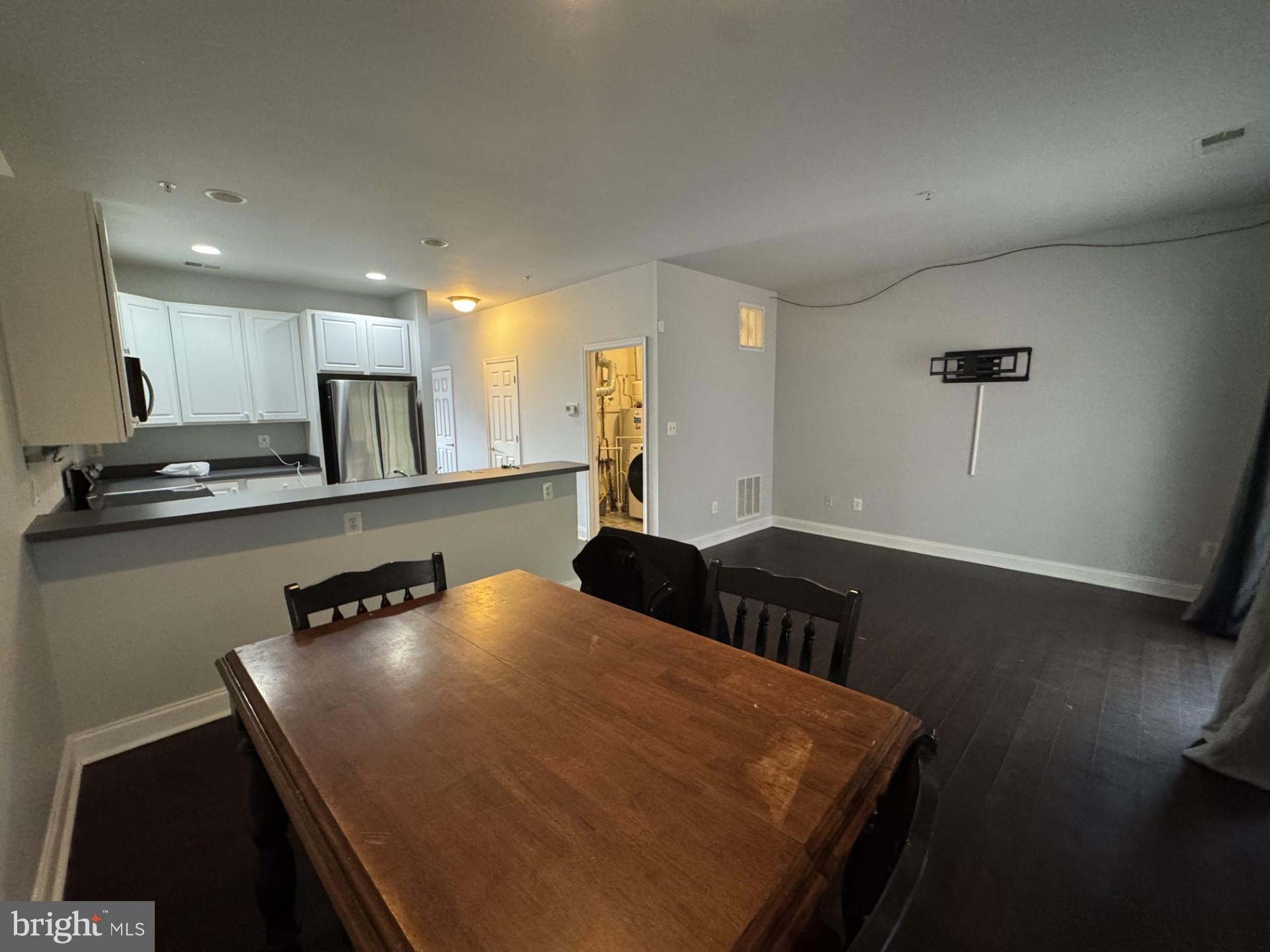 PINTAIL LANDING - Residential Lease