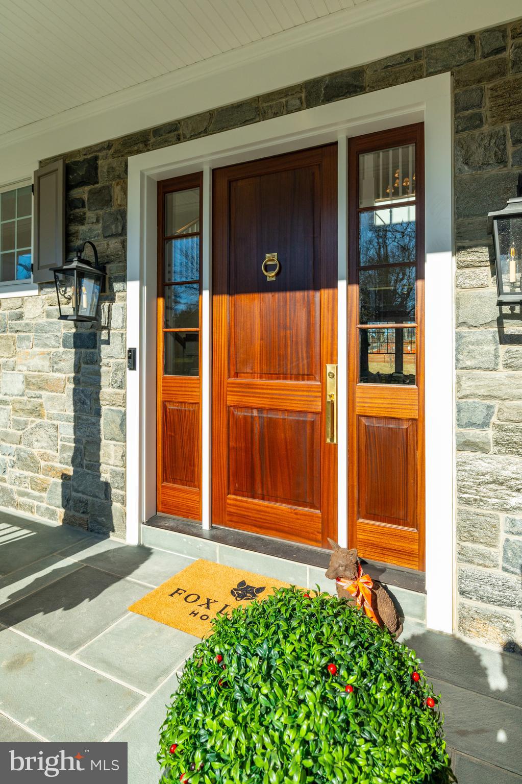 5 WALNUT AVE MODEL HOME