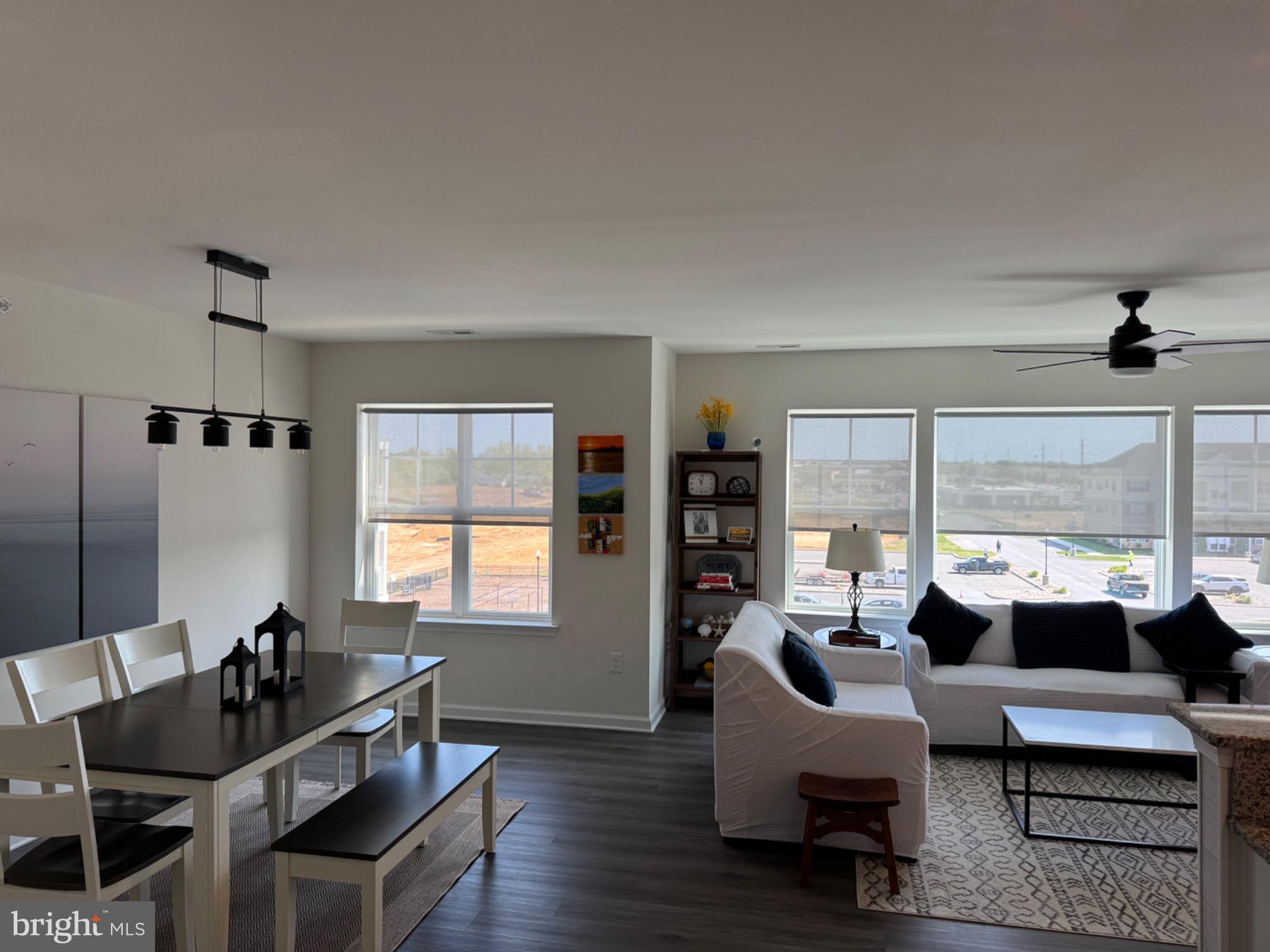 24238 ZINFANDEL LN. LANE 402