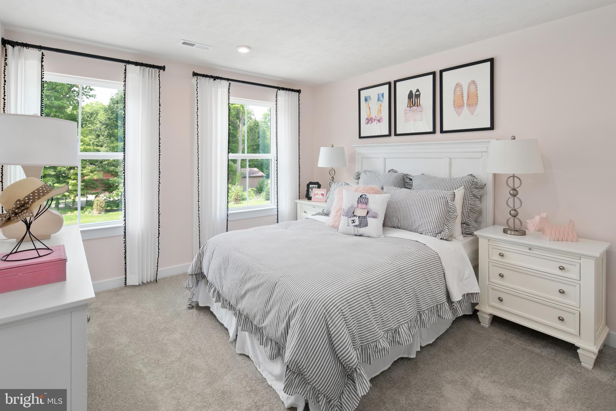 CANTER CREEK - Residential