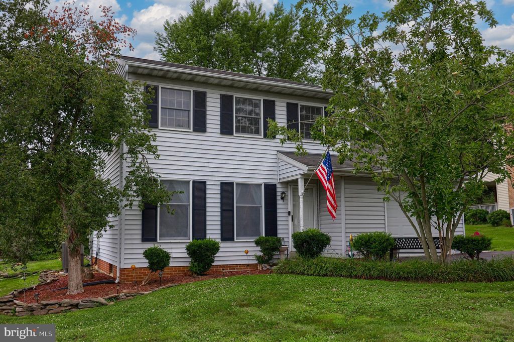 Photo of 2340 HENBIRD LN, LANCASTER, PA 17601 (MLS # PALA2039242)